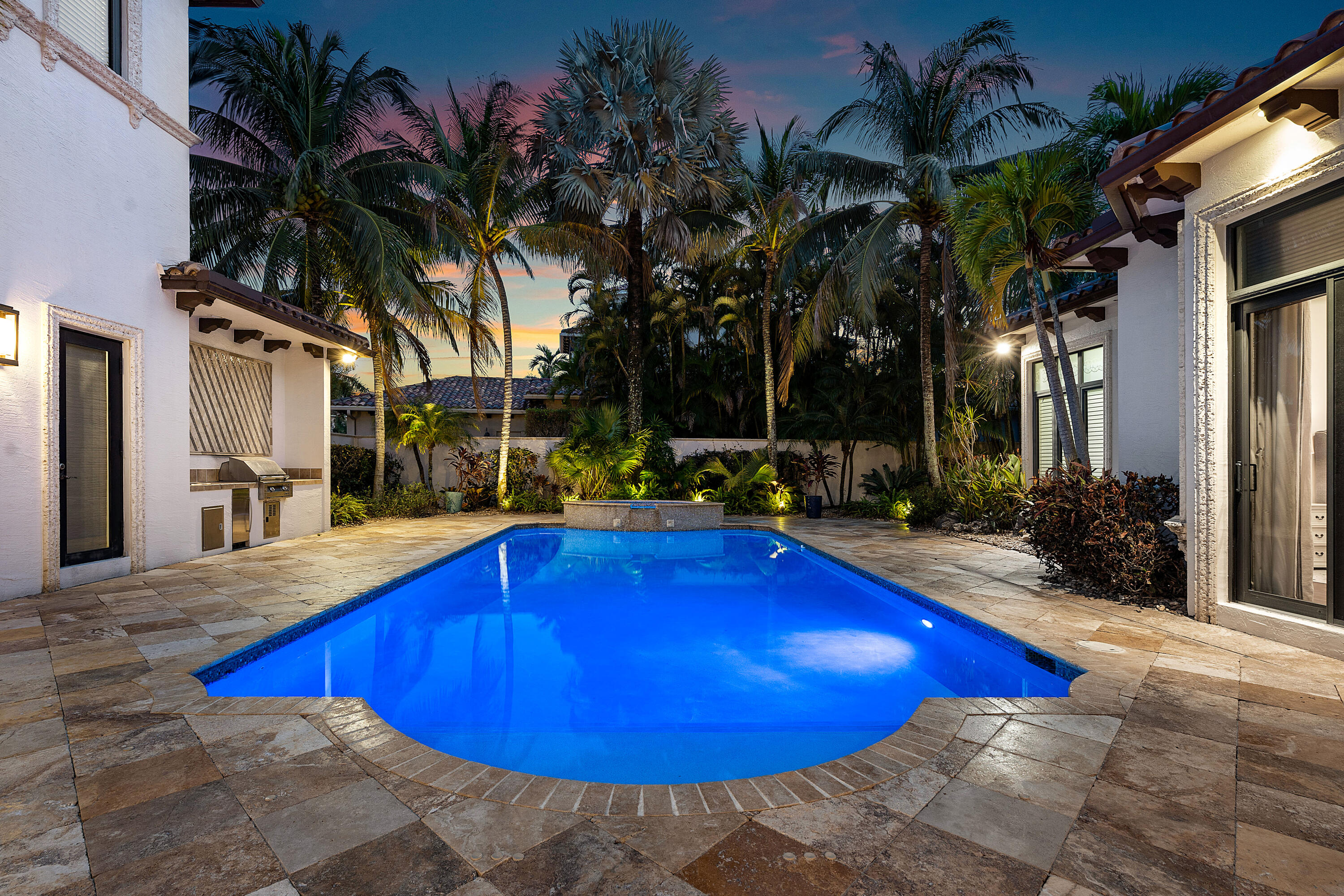 9509 Grand Estates Way