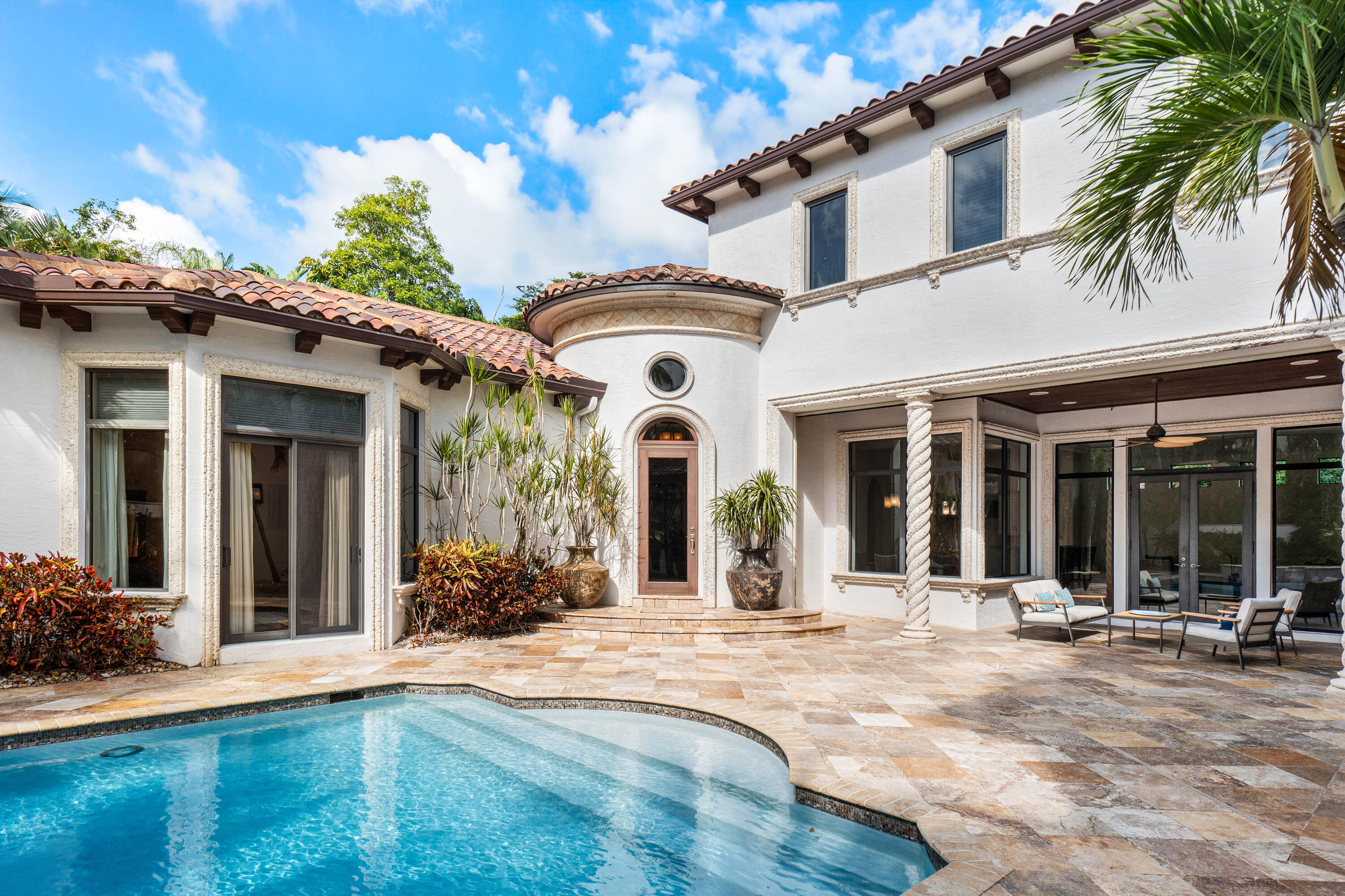 9509 Grand Estates Way