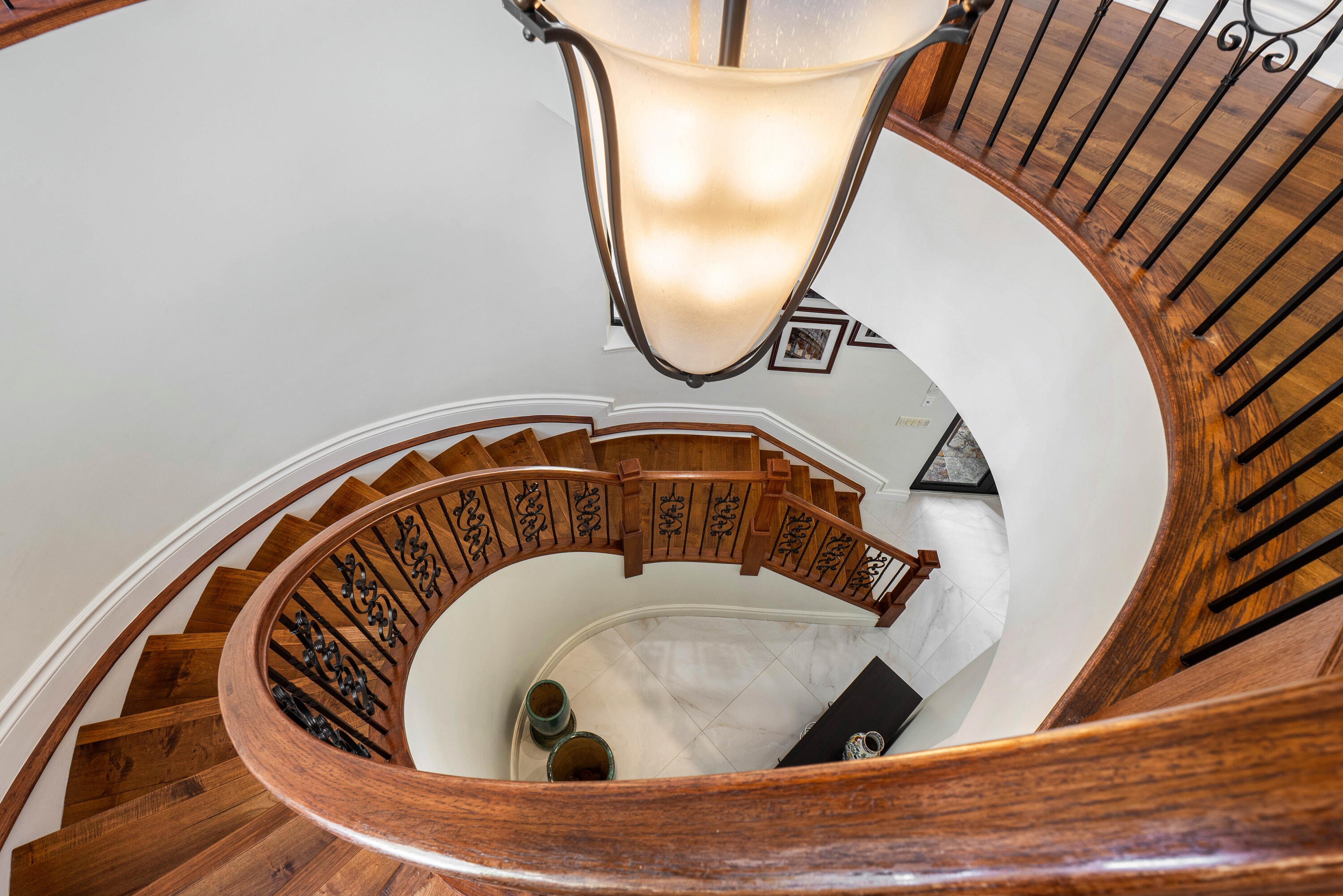 9509 Grand Estates Way