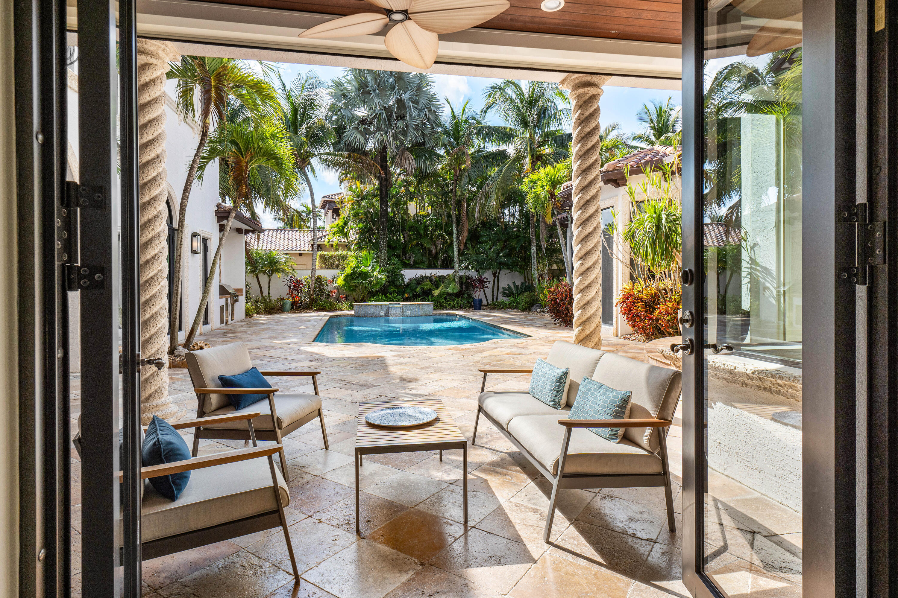 9509 Grand Estates Way