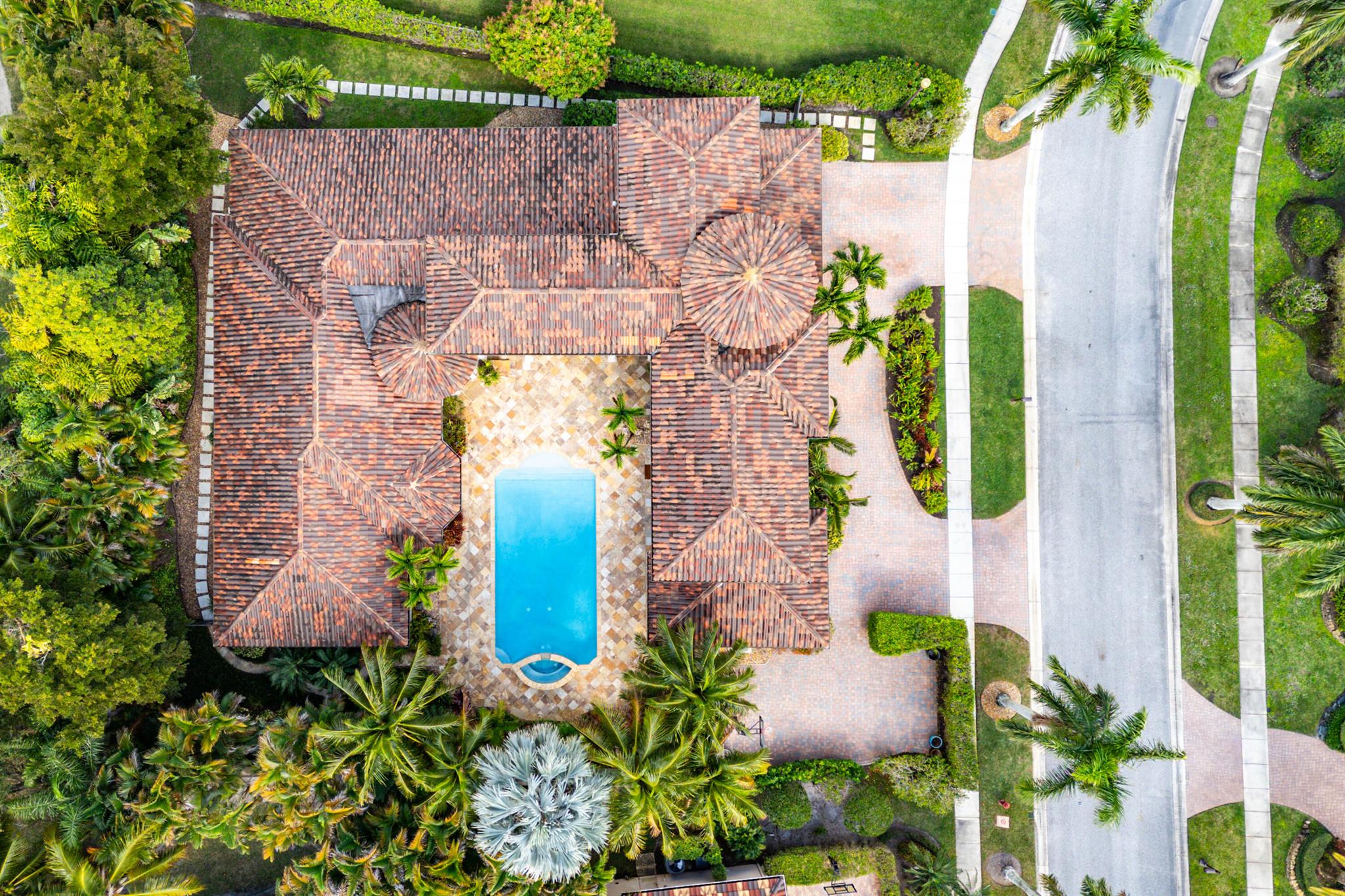 9509 Grand Estates Way