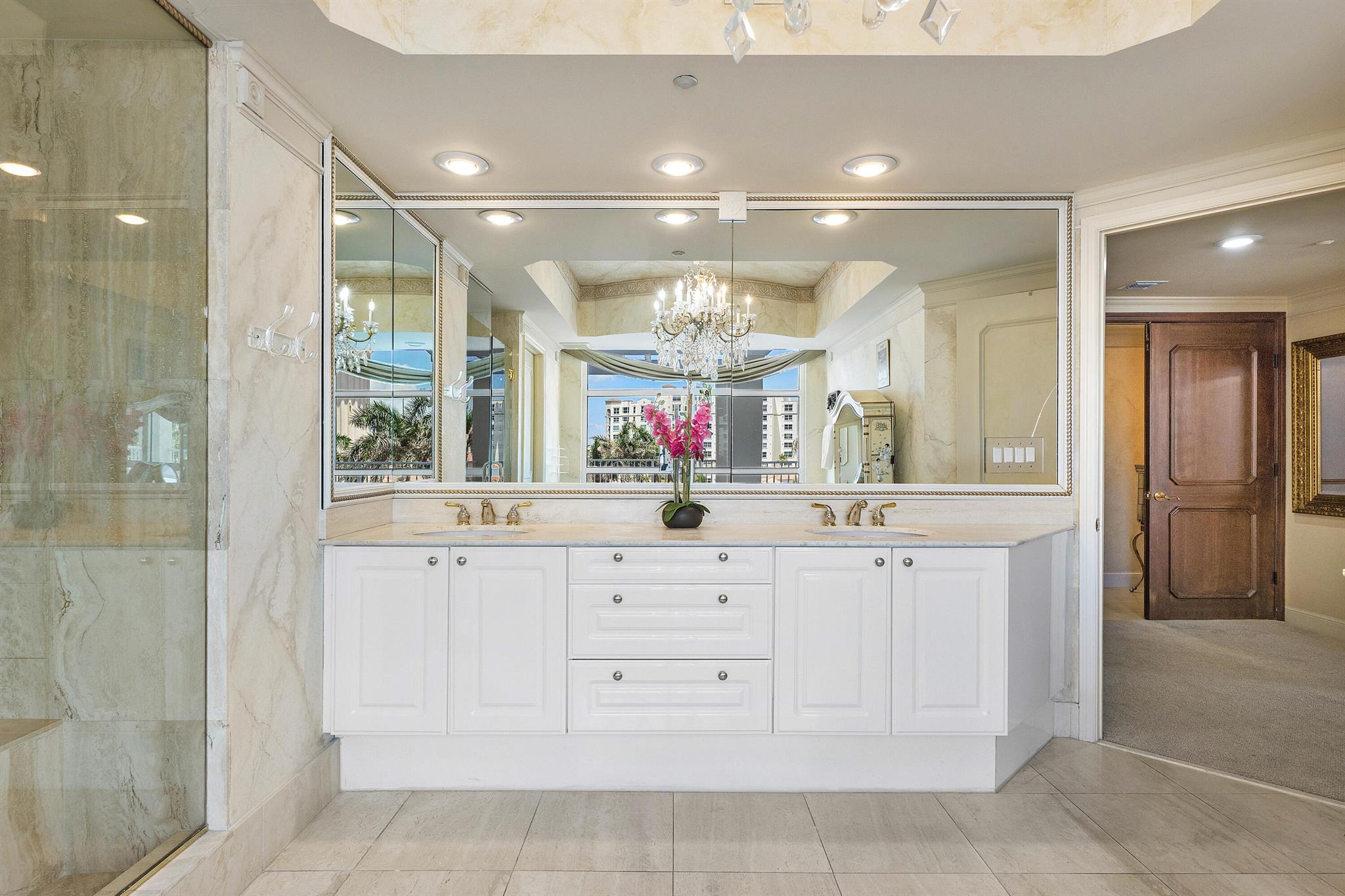 3700 S Ocean Boulevard 410