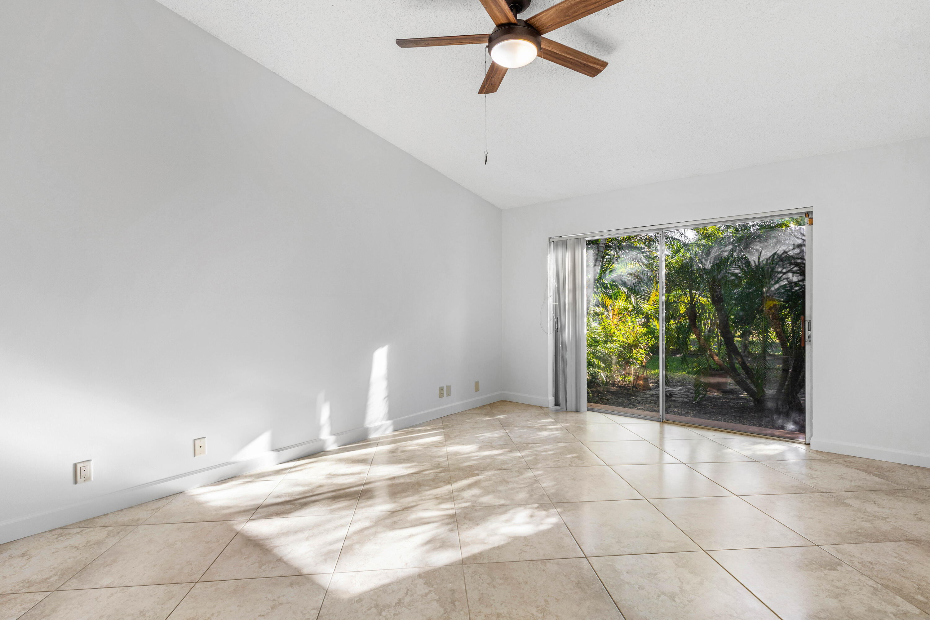 22230 Cameo Drive E
