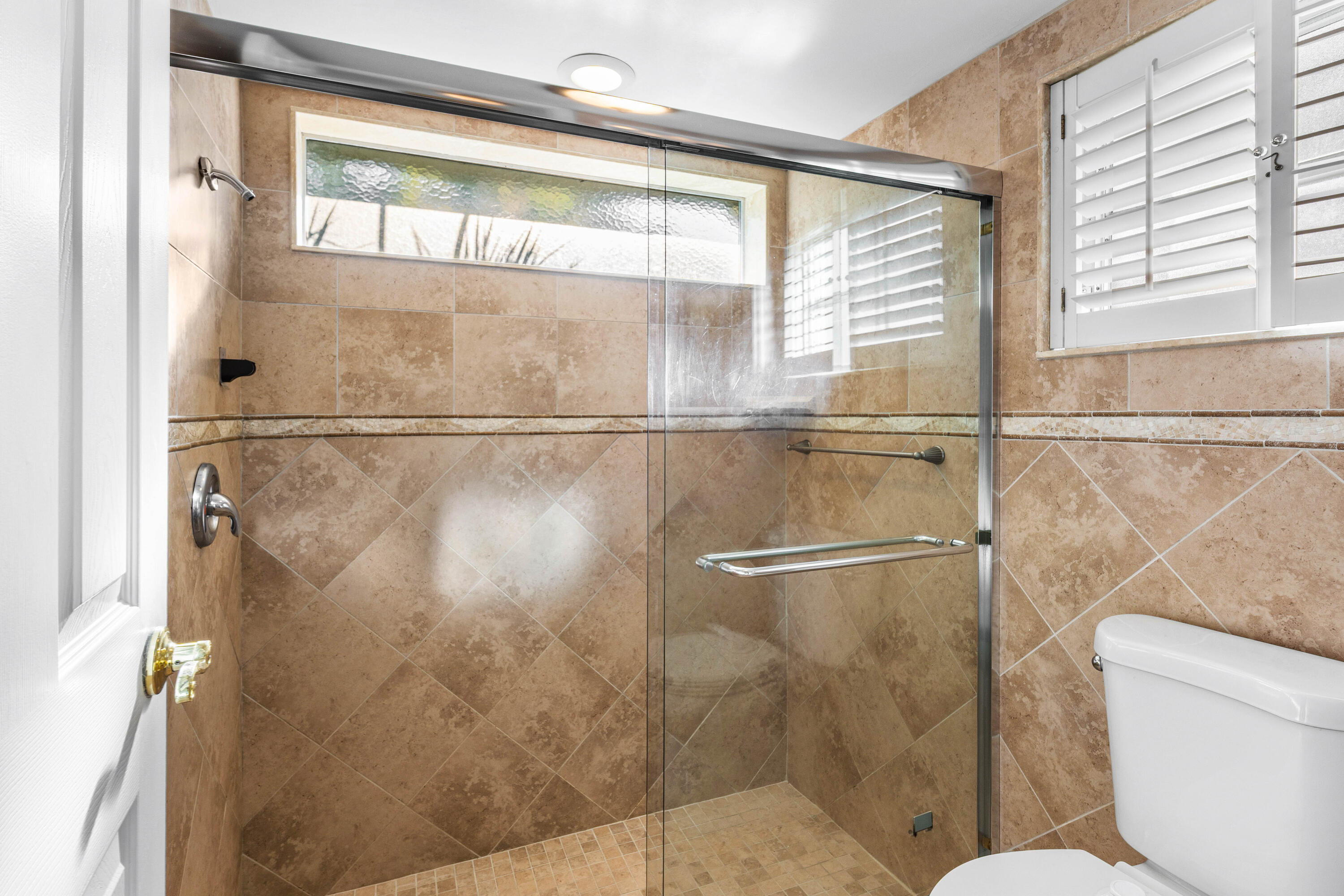 22230 Cameo Drive E