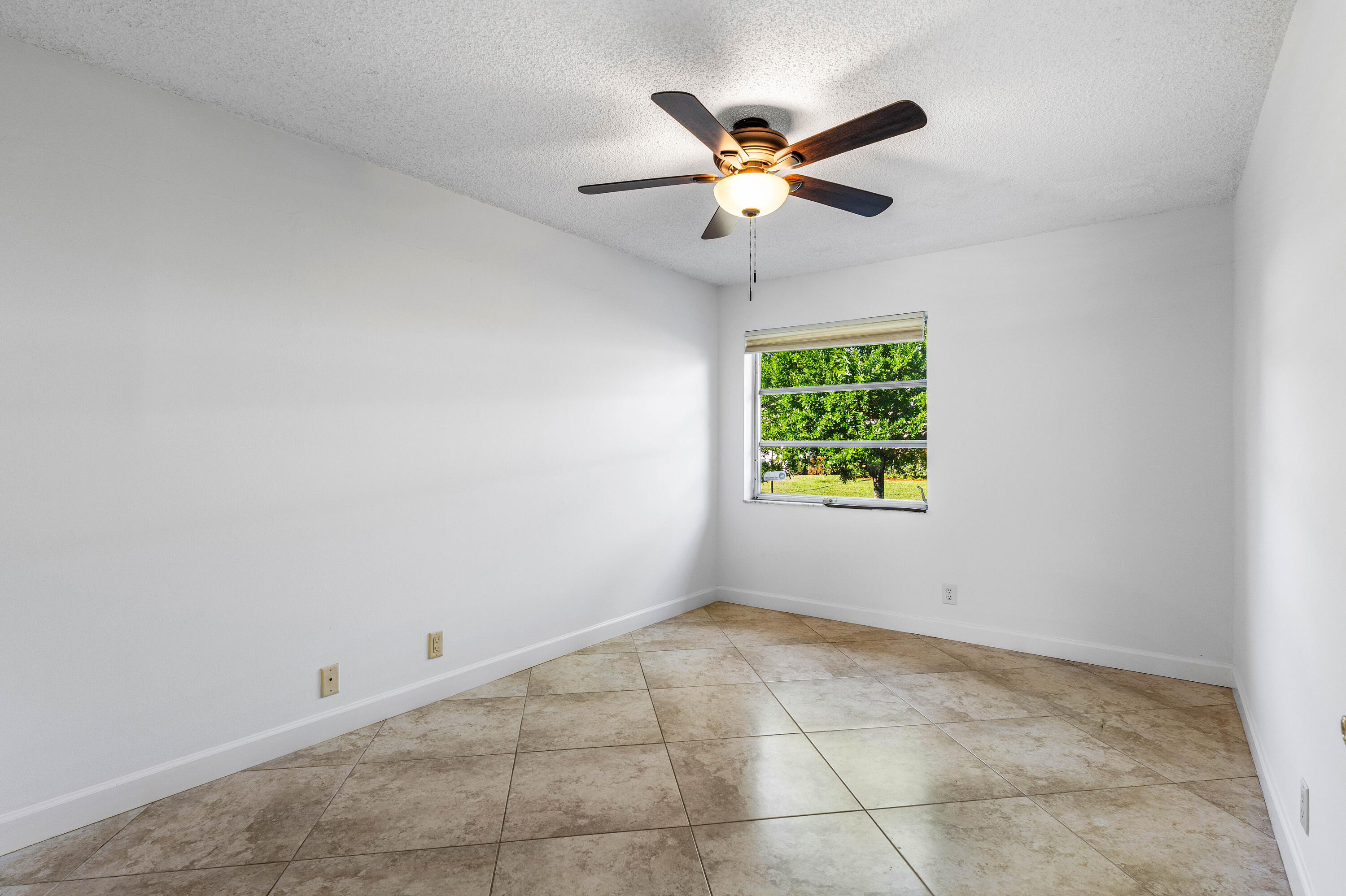 22230 Cameo Drive E