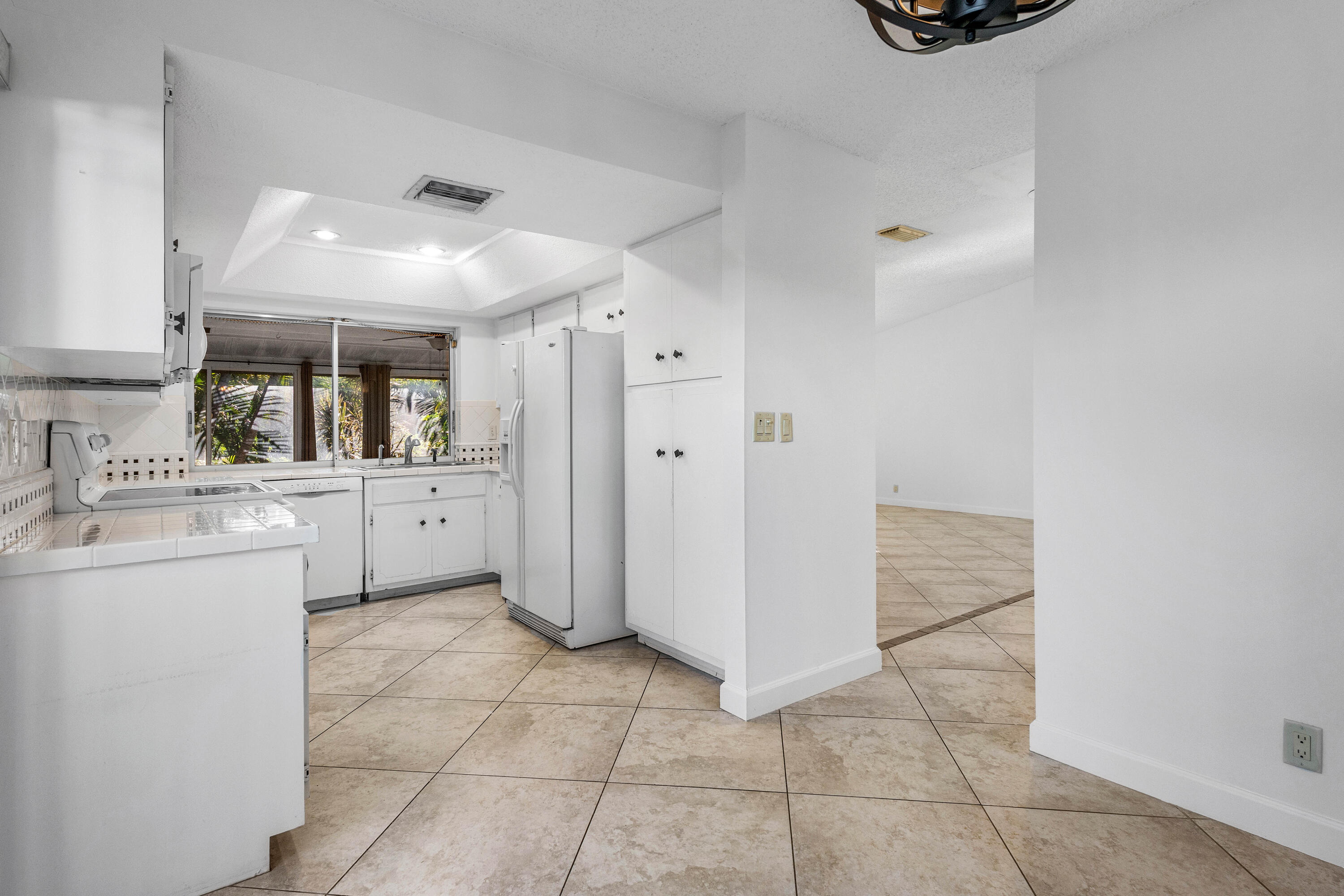 22230 Cameo Drive E