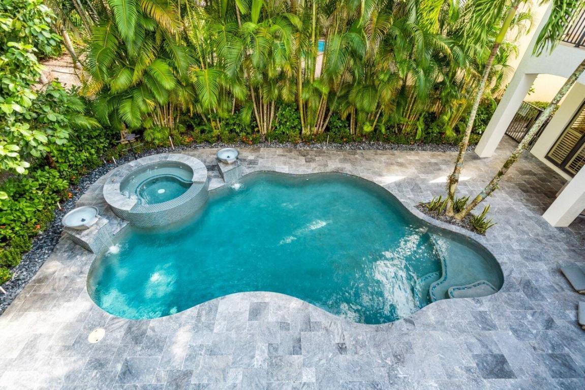 17657 Middlebrook Way