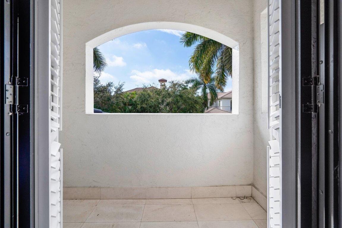 17657 Middlebrook Way