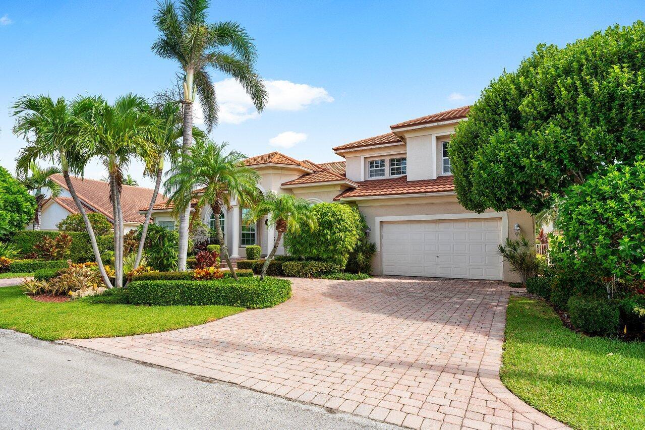 923 Hyacinth Drive