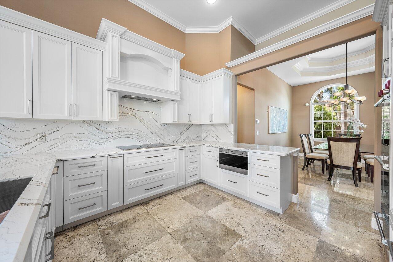 923 Hyacinth Drive