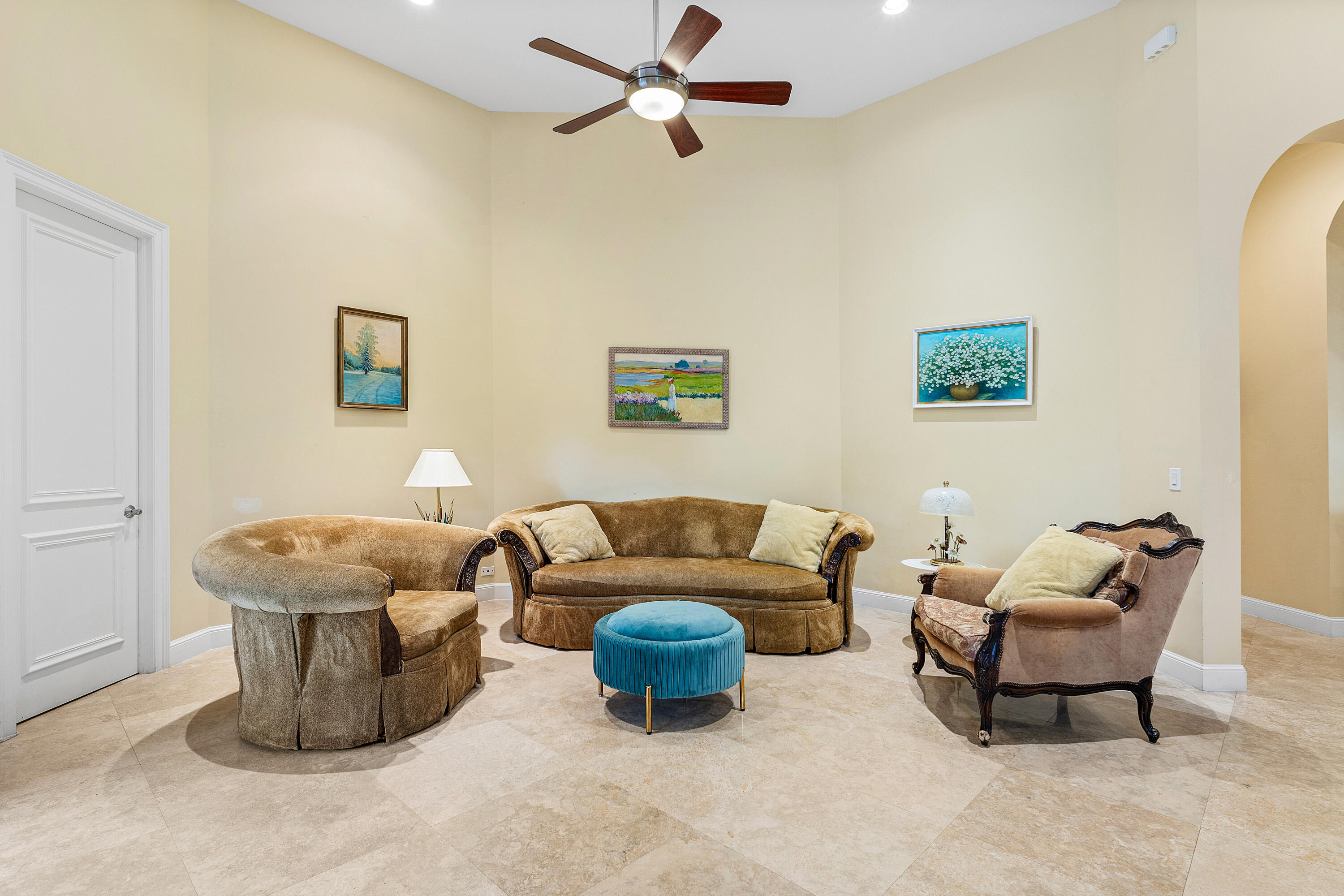 17928 Villa Club Way