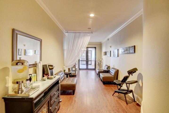 17928 Villa Club Way