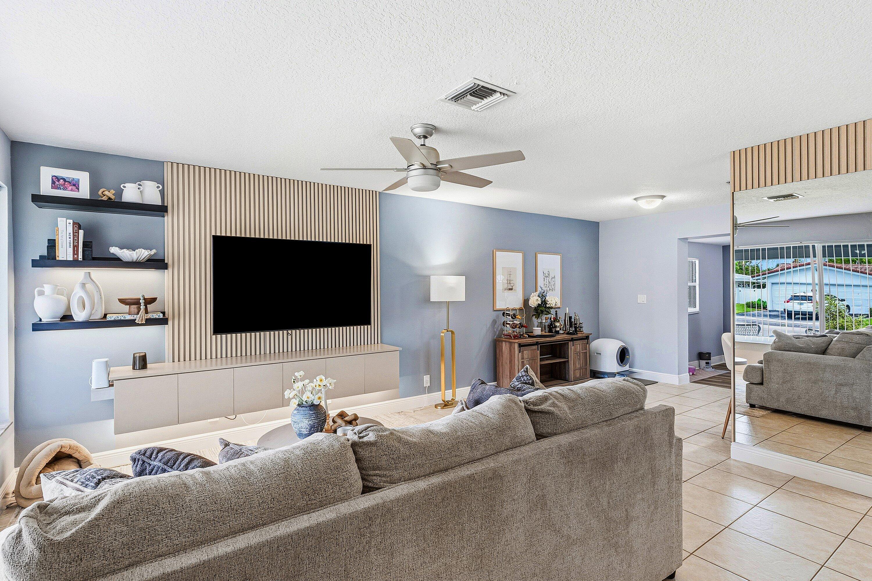 971 SW 12th Street