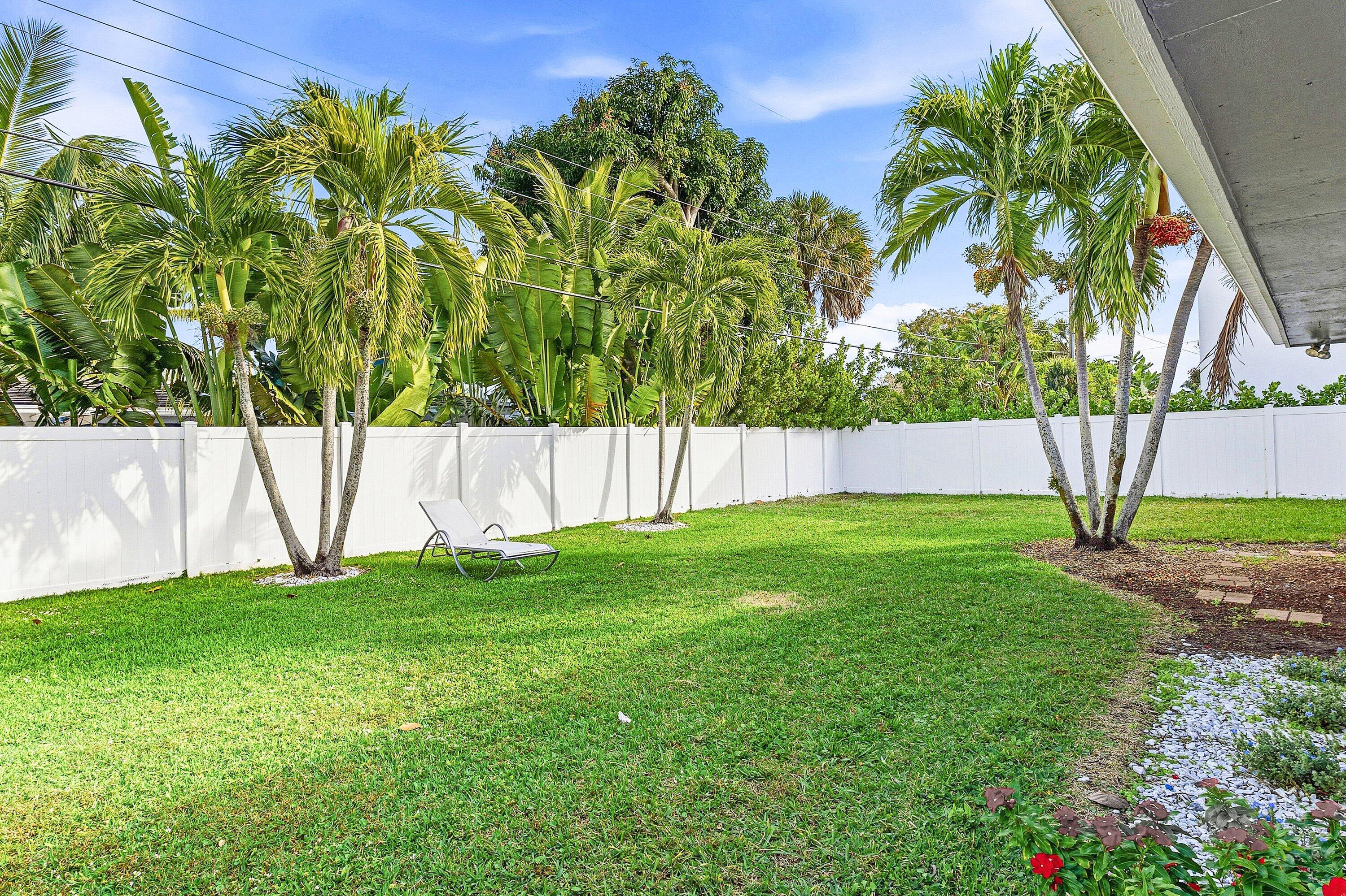 971 SW 12th Street