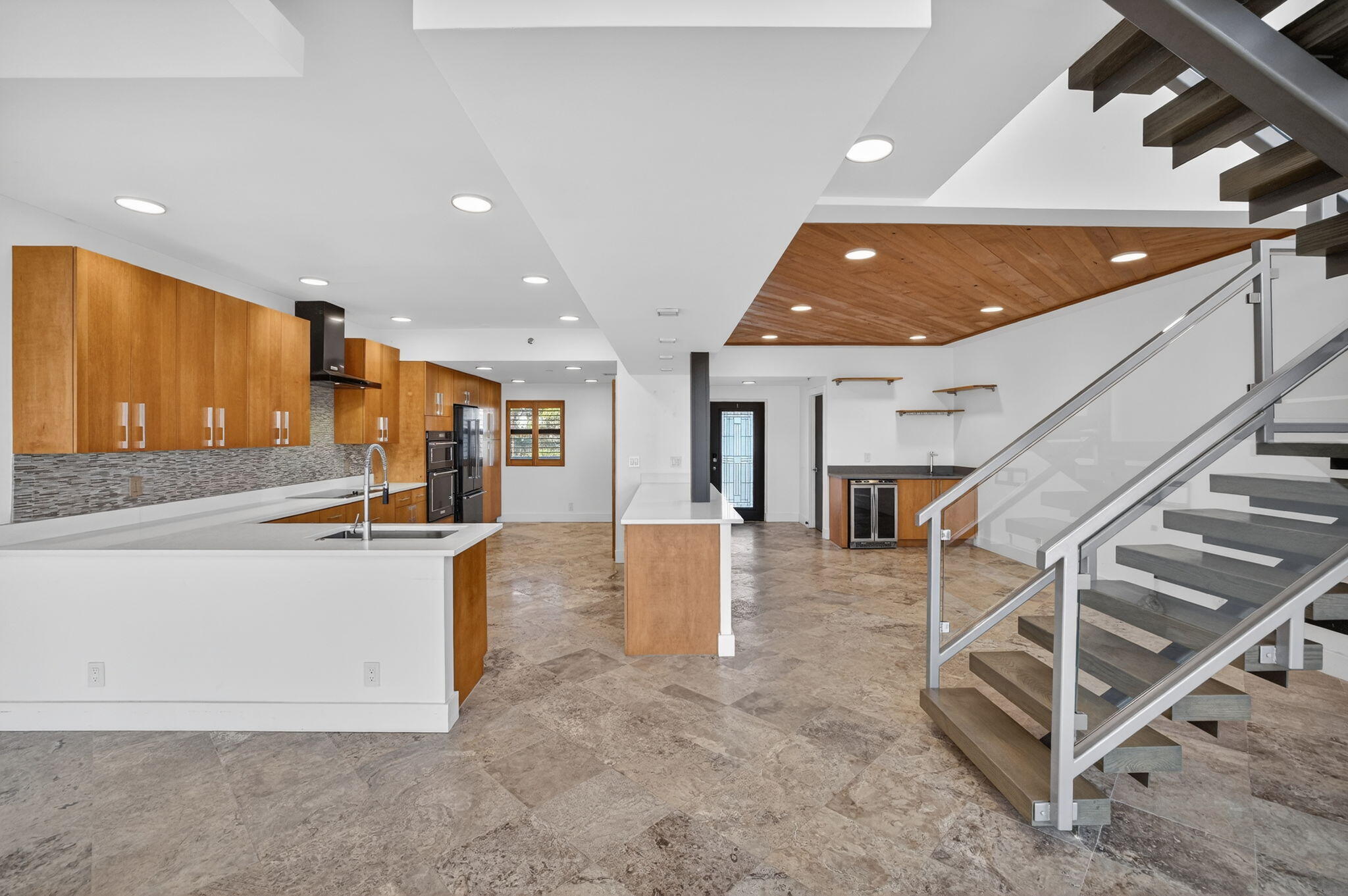 1035 SE 6th Avenue 20