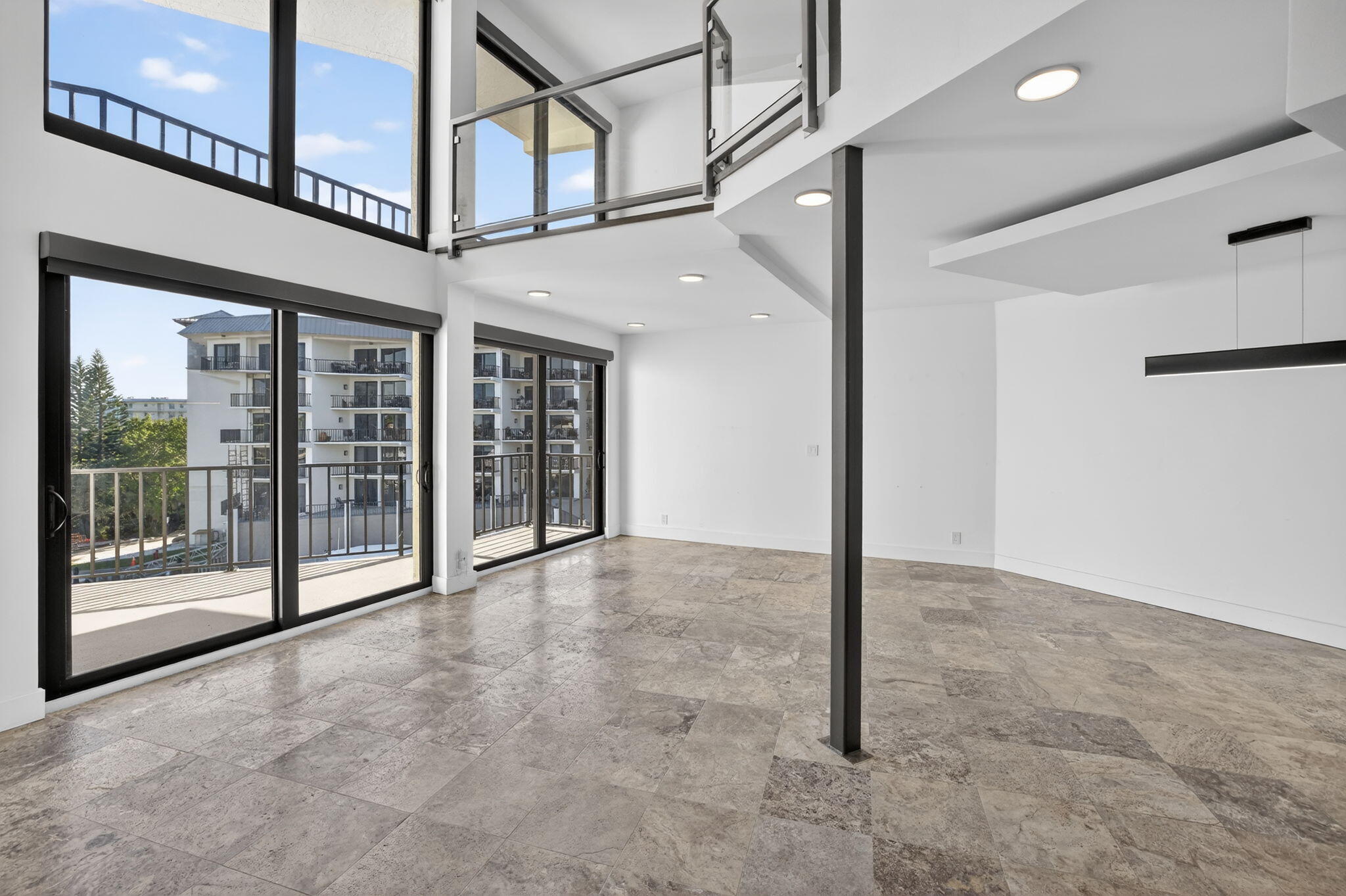 1035 SE 6th Avenue 20