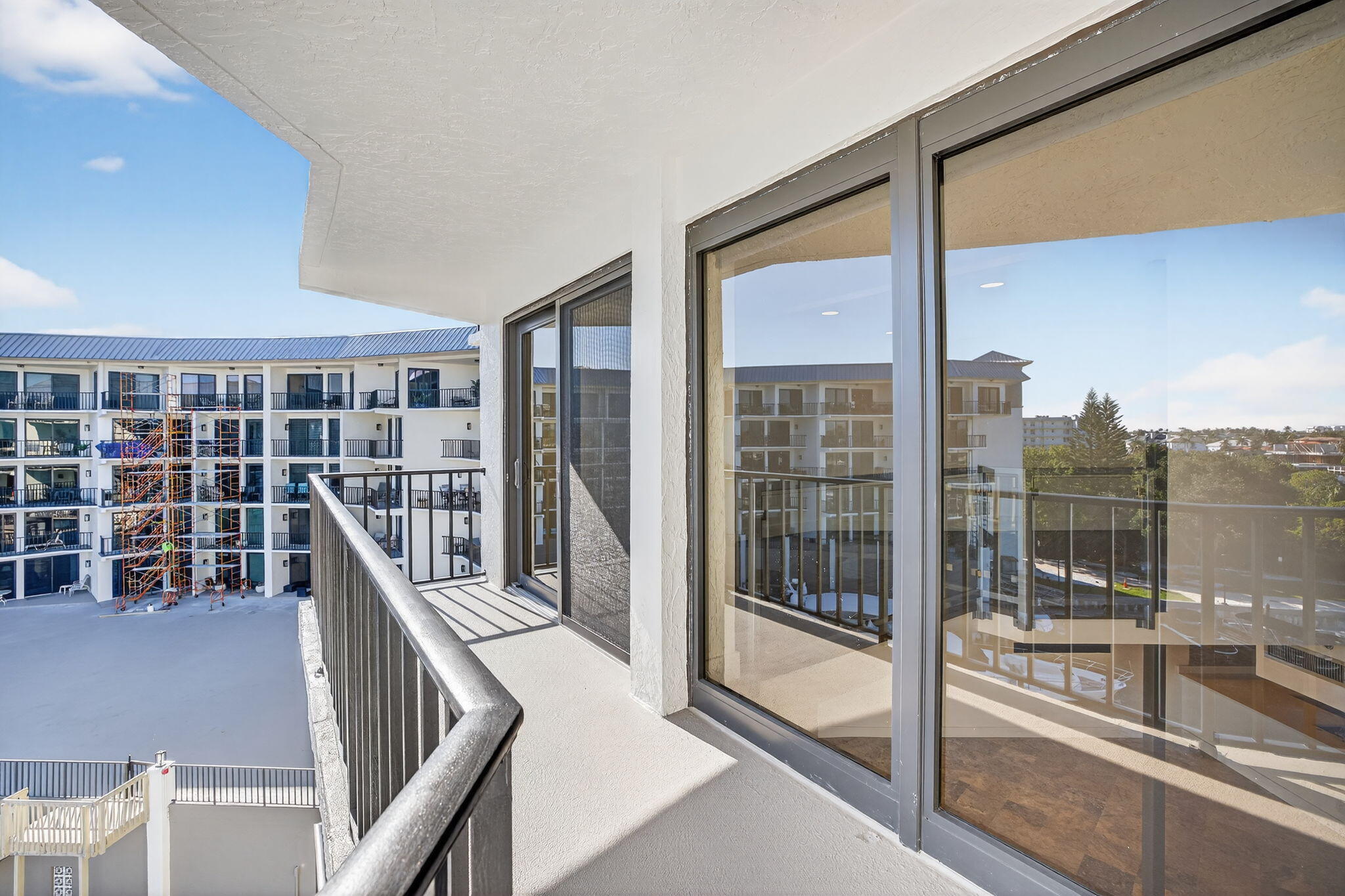 1035 SE 6th Avenue 20