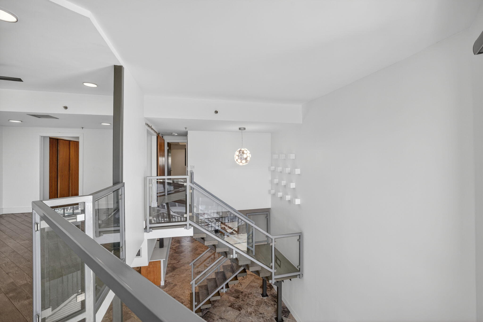 1035 SE 6th Avenue 20