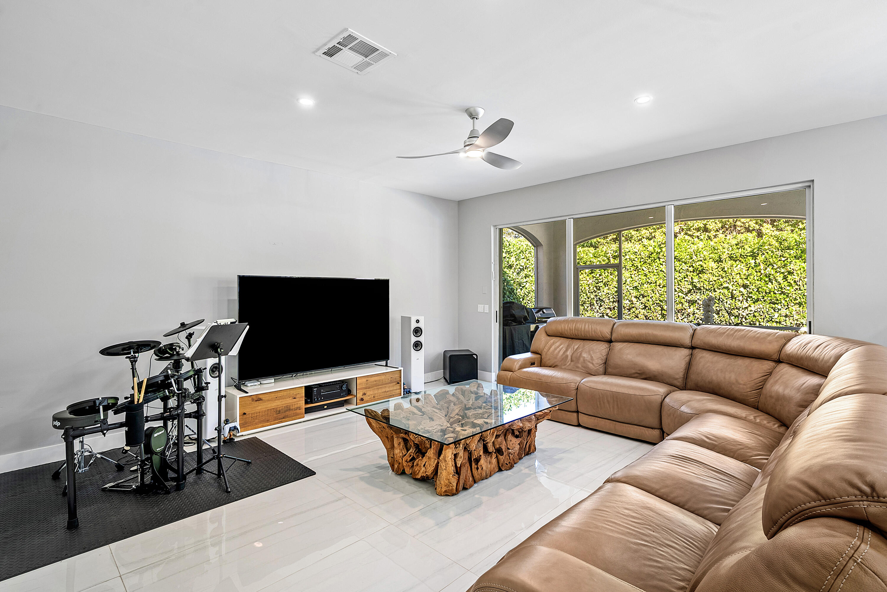 19706 Dinner Key Drive