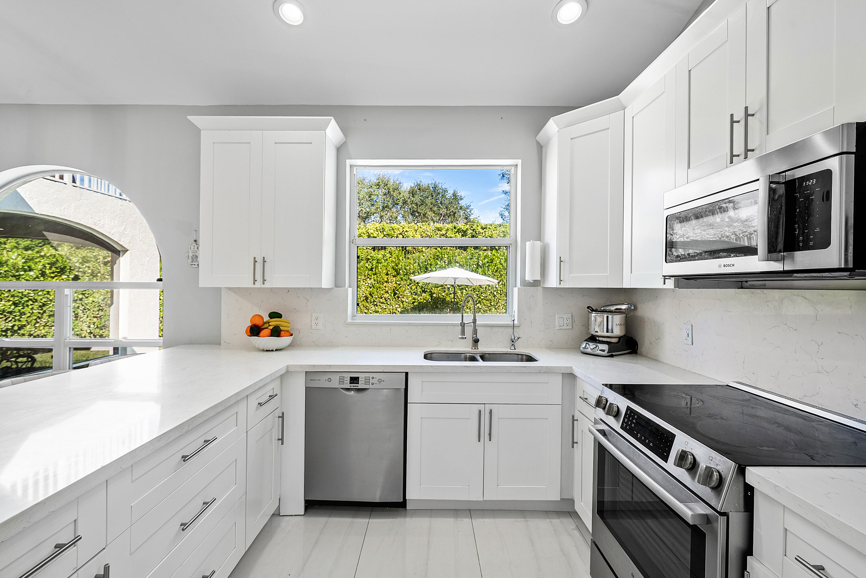 19706 Dinner Key Drive