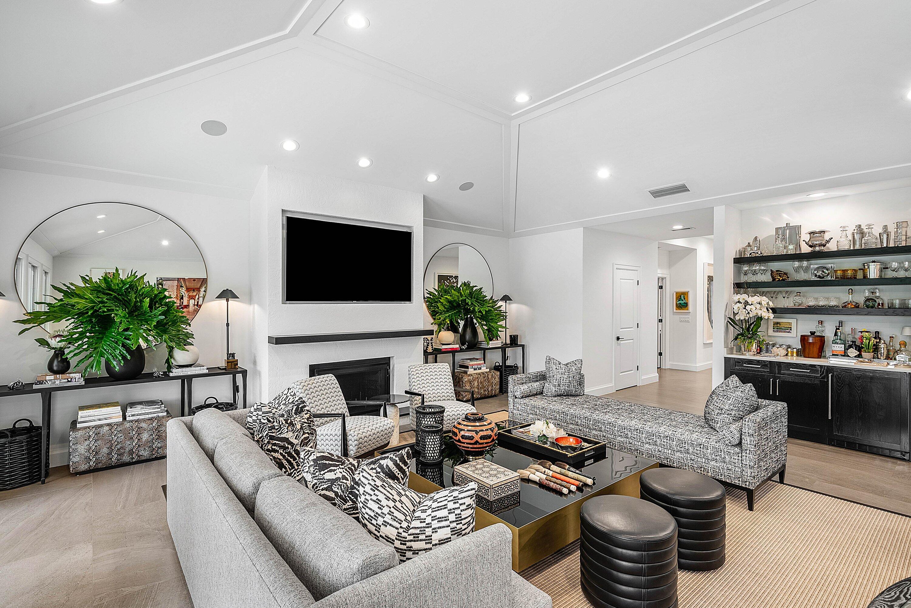 21359 Harrow Court