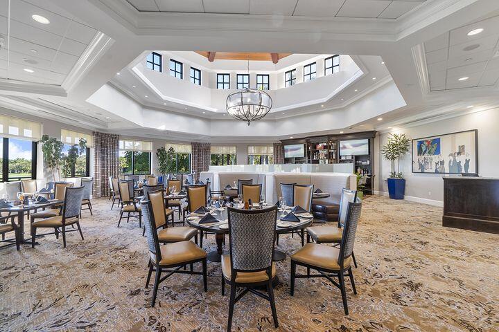 7369 Orangewood Lane 301