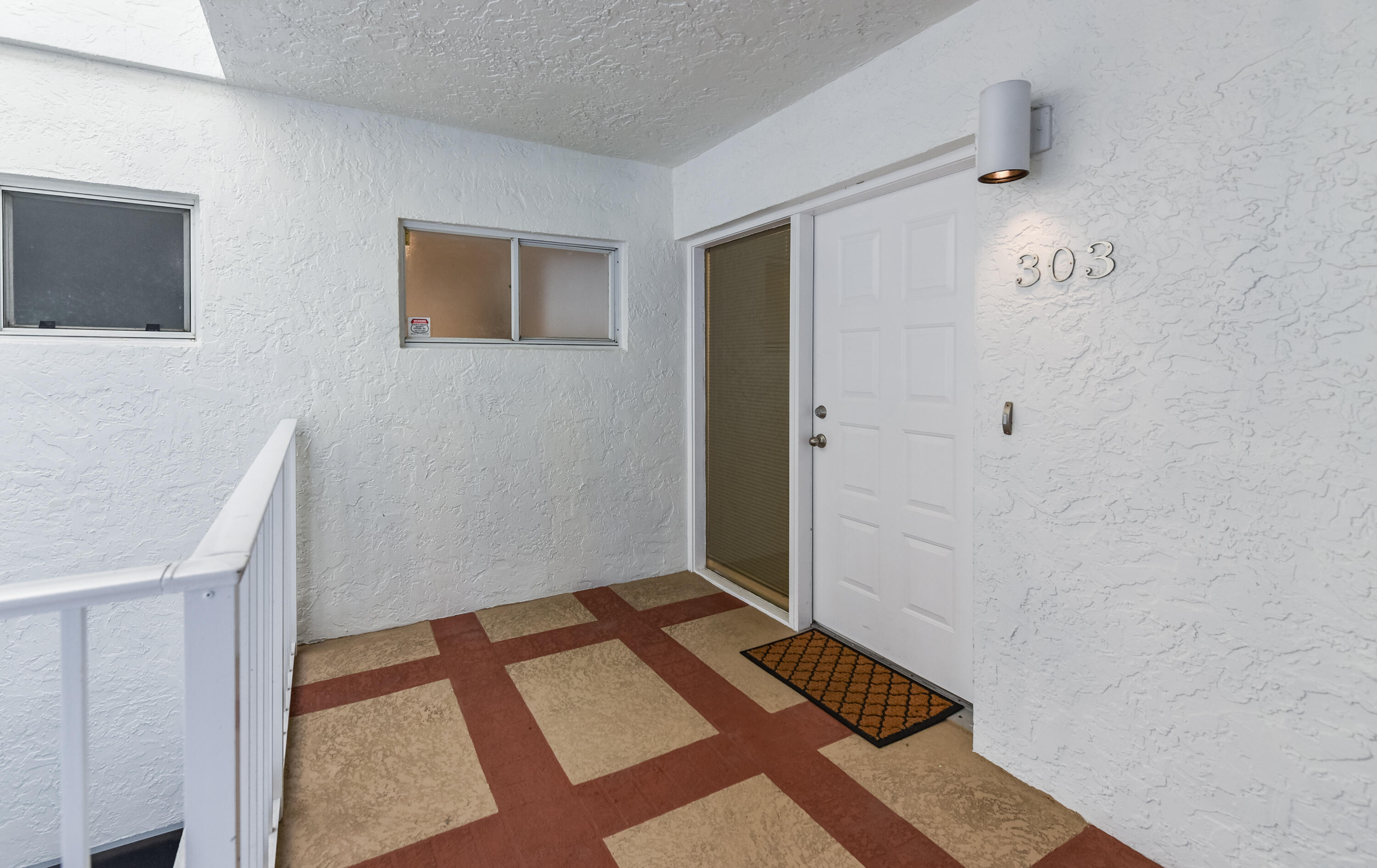 7369 Orangewood Lane 303