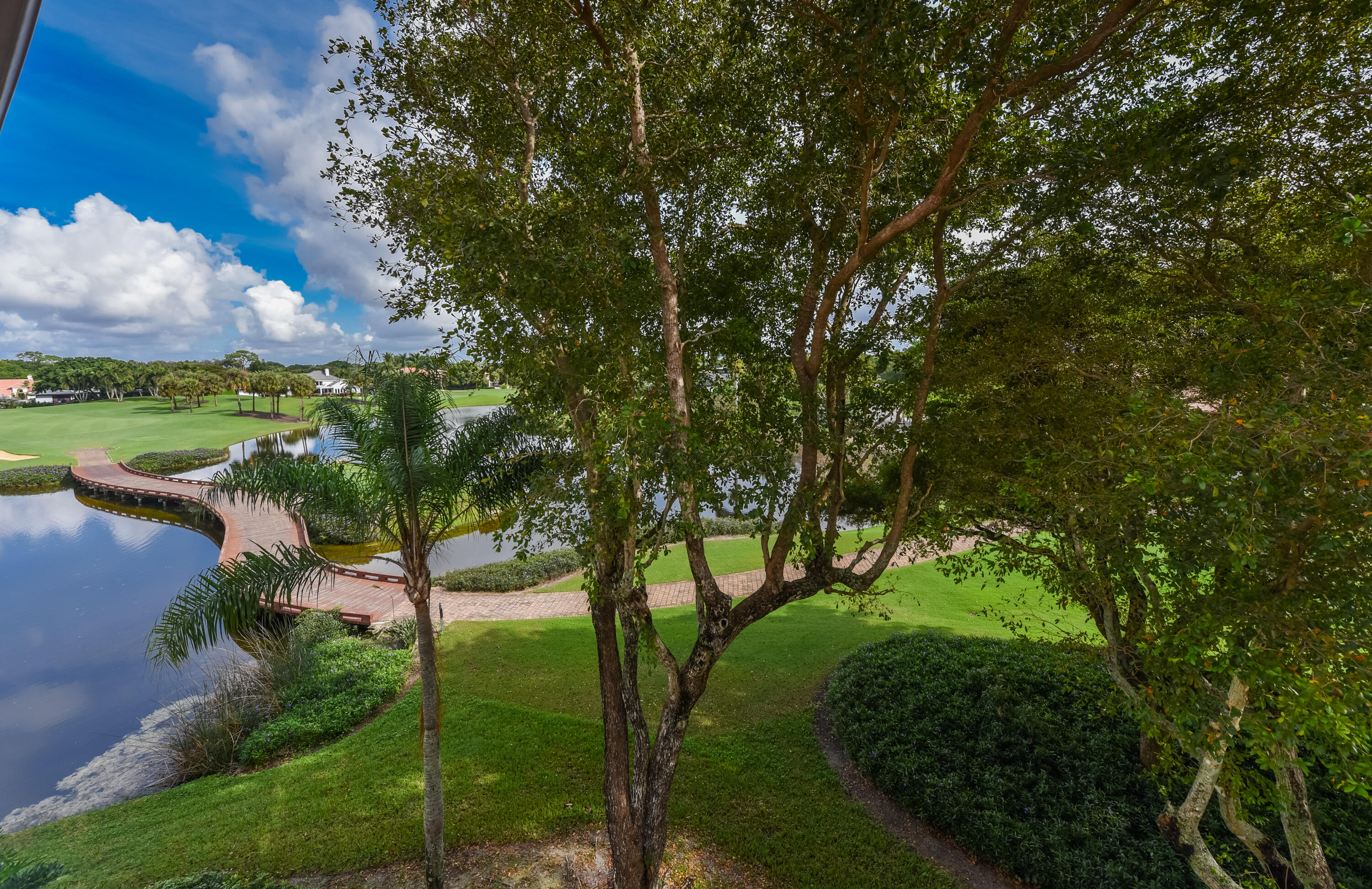 7369 Orangewood Lane 303