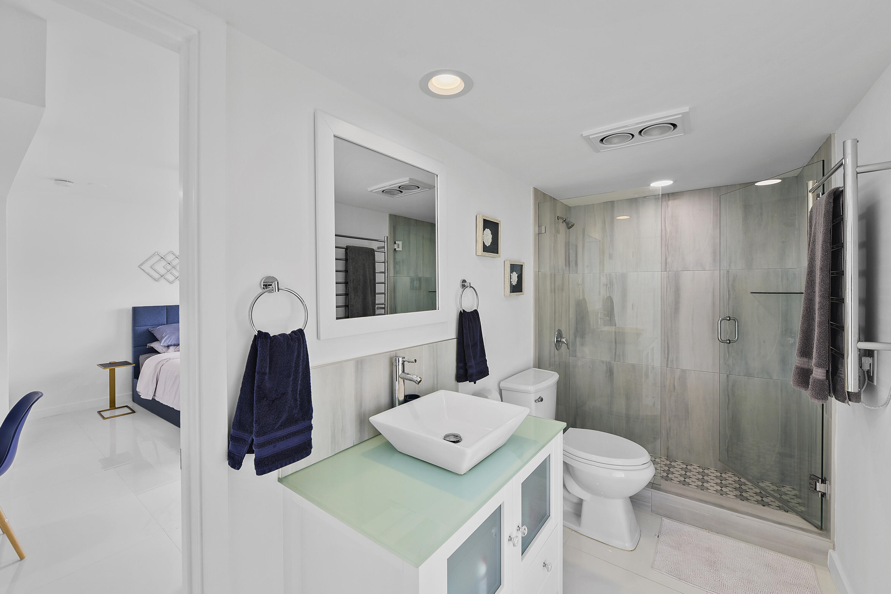 7369 Orangewood Lane 303