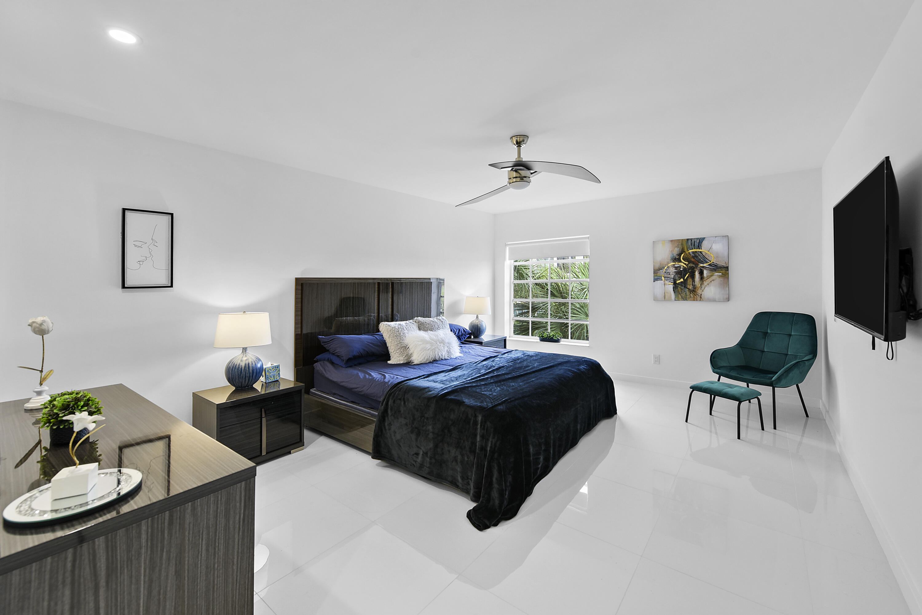 7369 Orangewood Lane 303