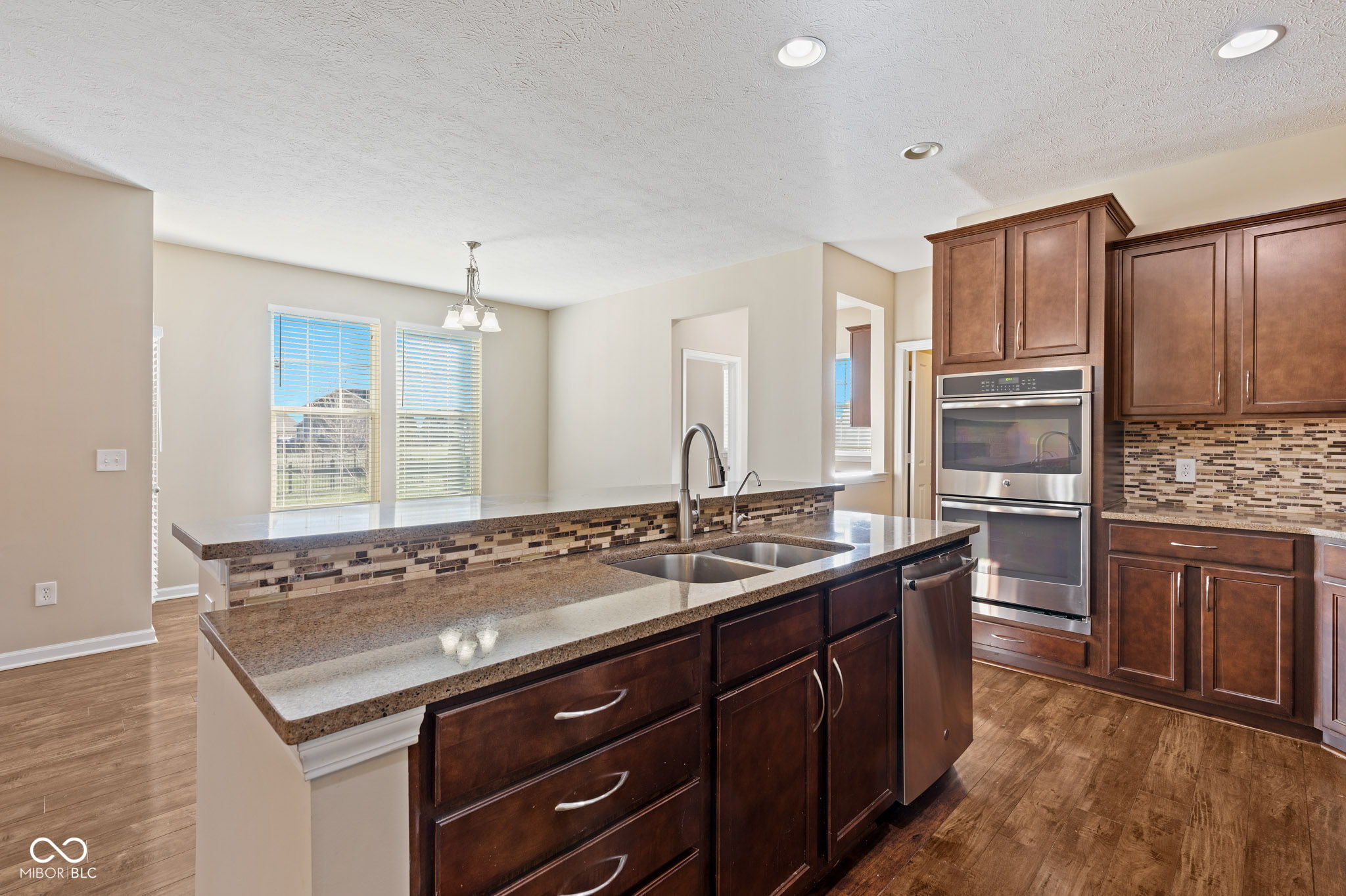 2377 Chandler Way