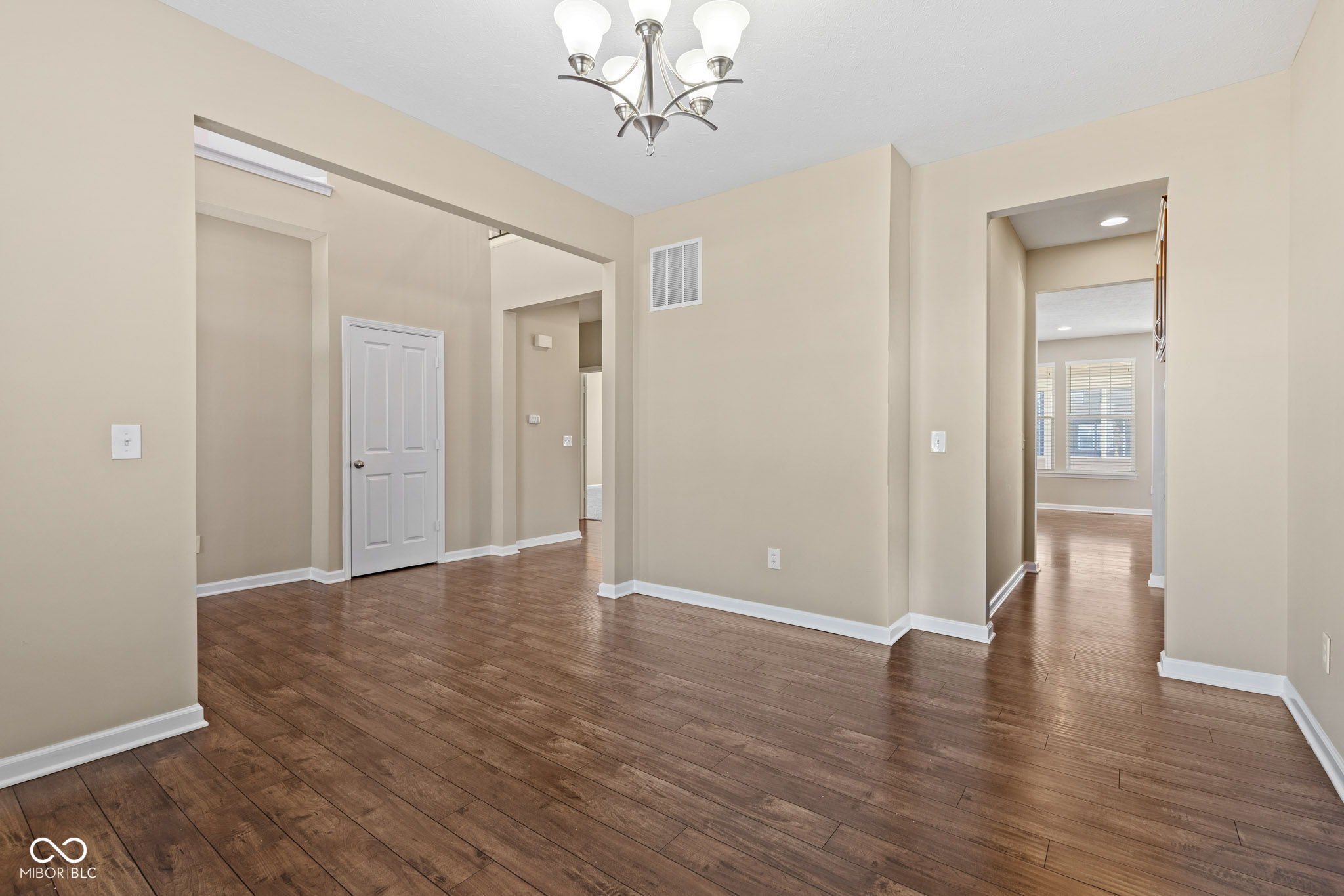 2377 Chandler Way