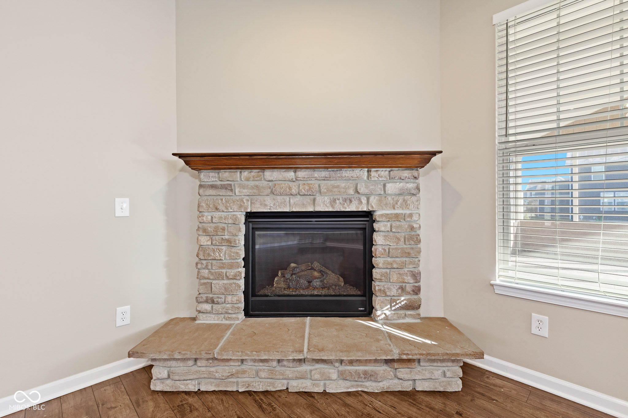 2377 Chandler Way
