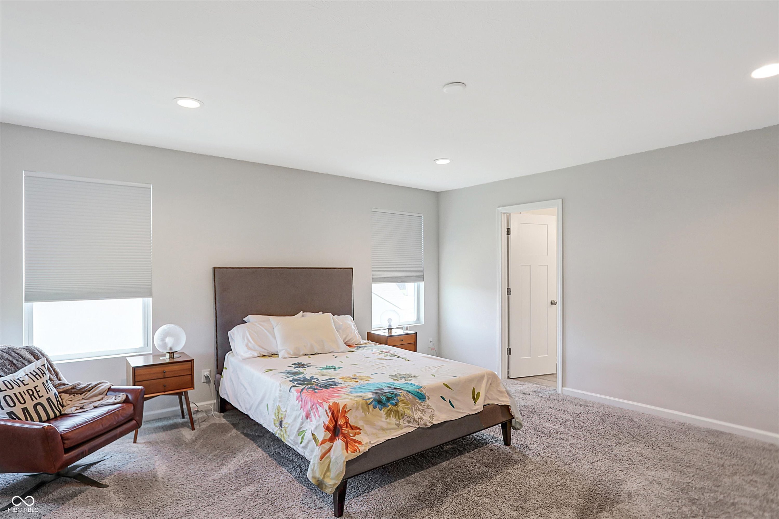 1287 Tanager Way