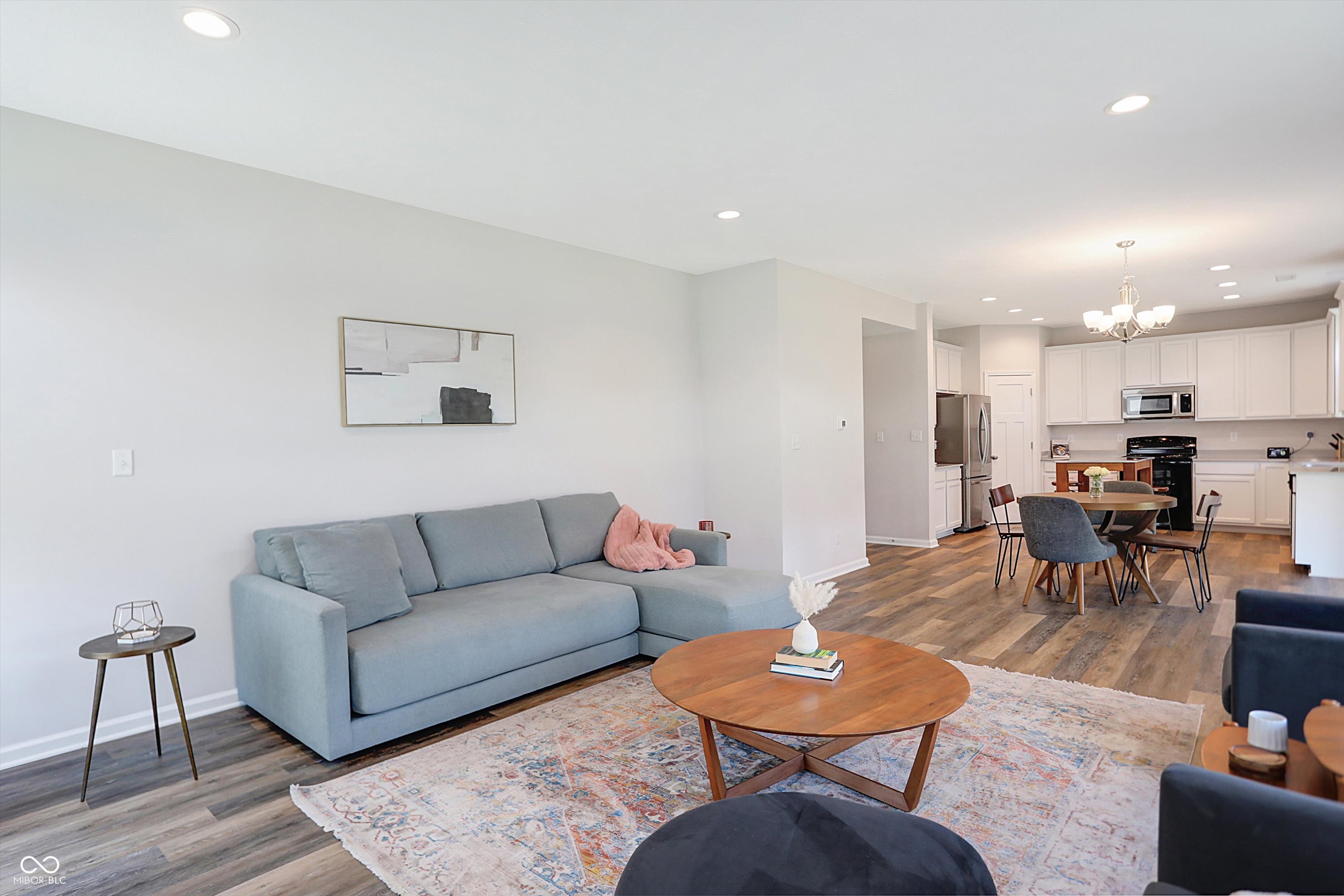 1287 Tanager Way