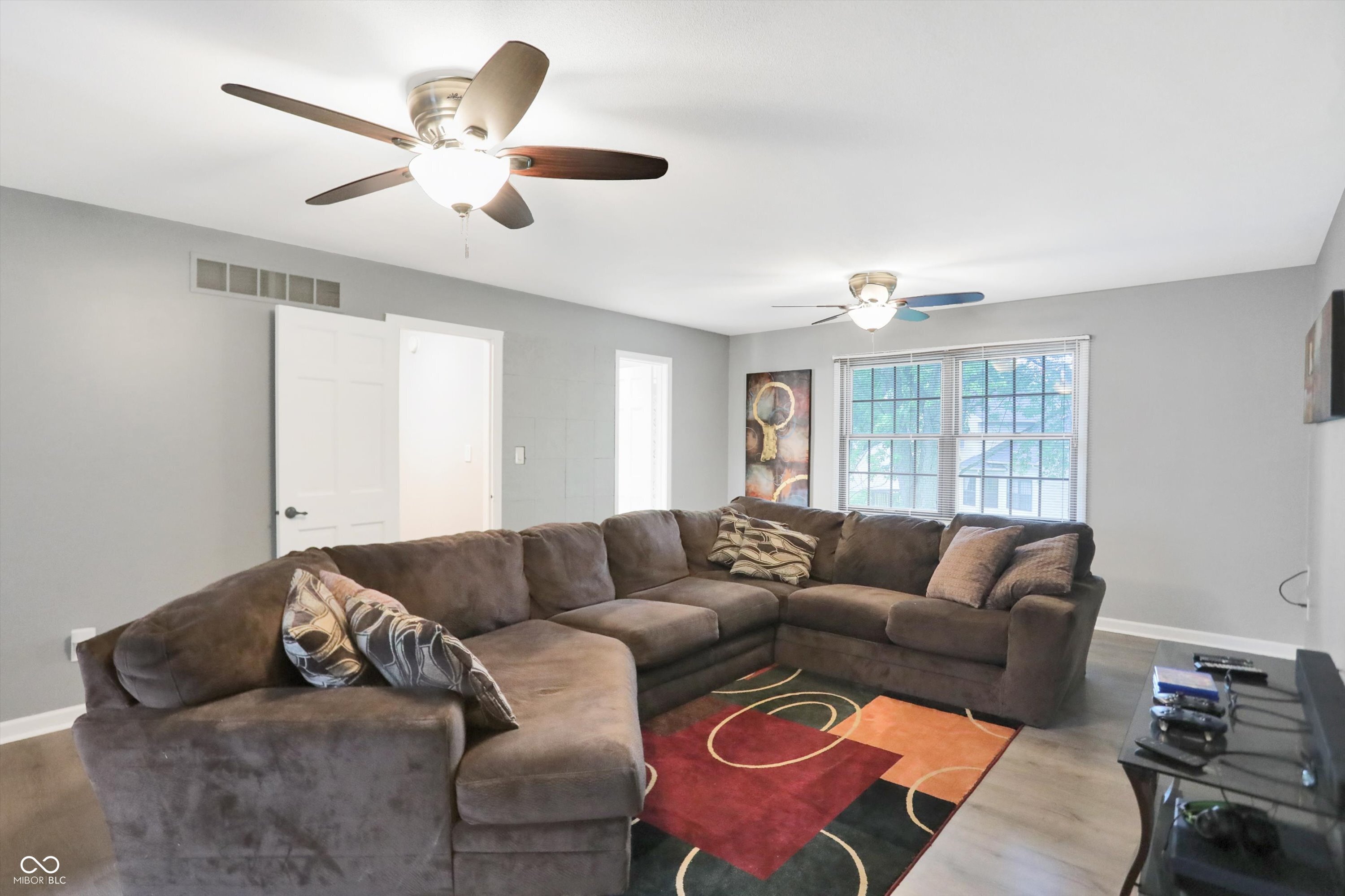 715 Queenswood Drive