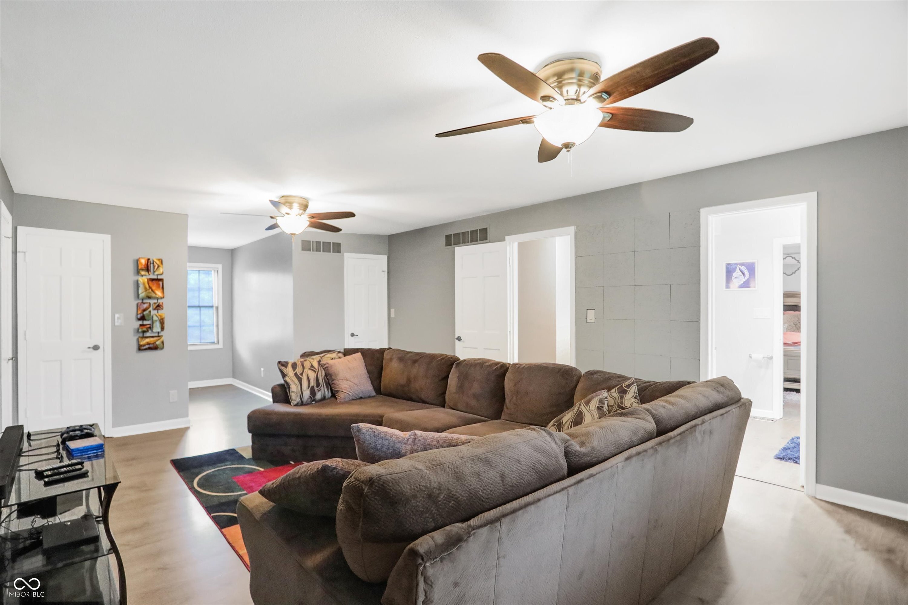 715 Queenswood Drive