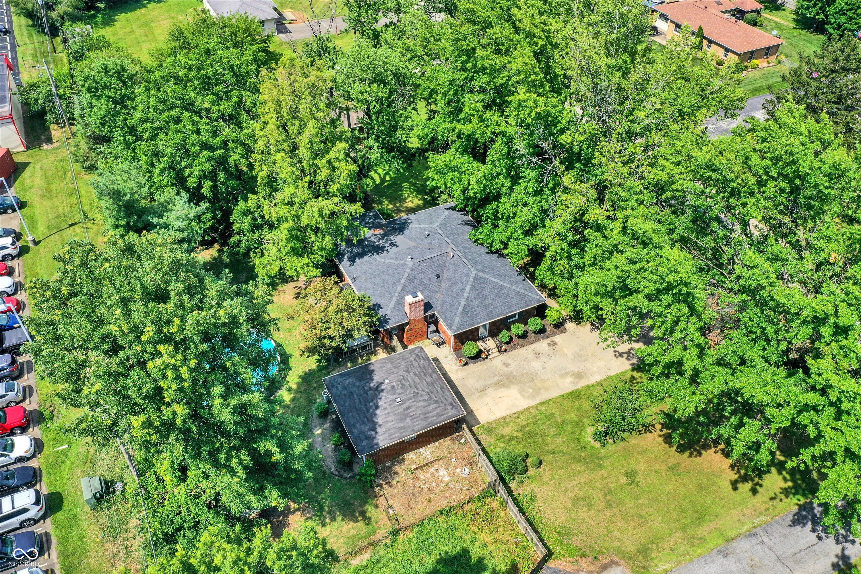 8046 Meadow Lane