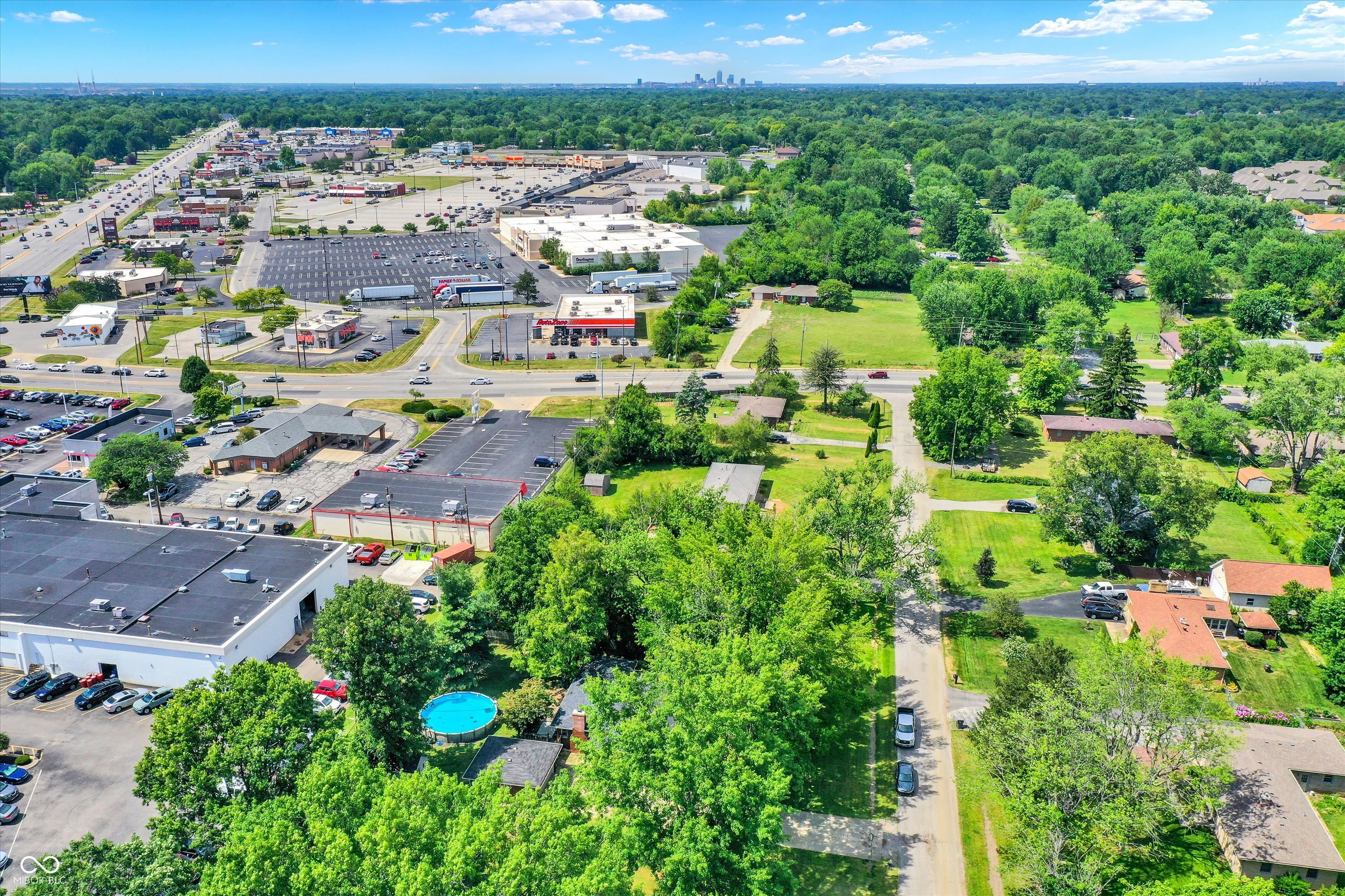 8046 Meadow Lane