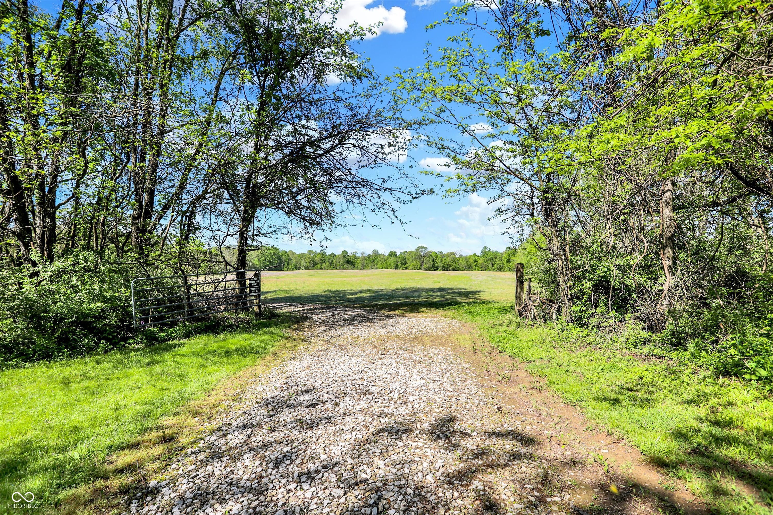 0 N Bowman Road