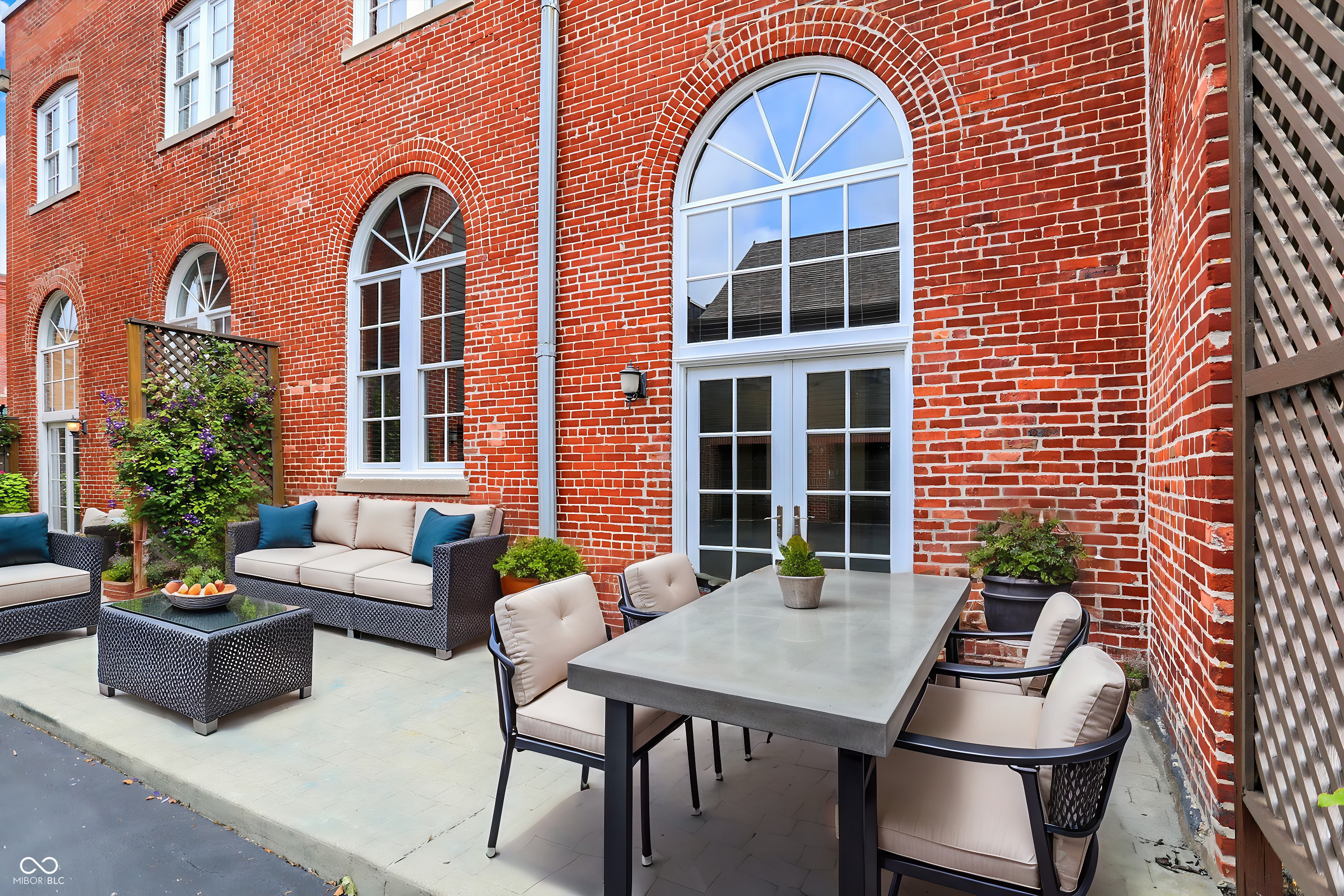 1529 N Alabama Street Unit: C