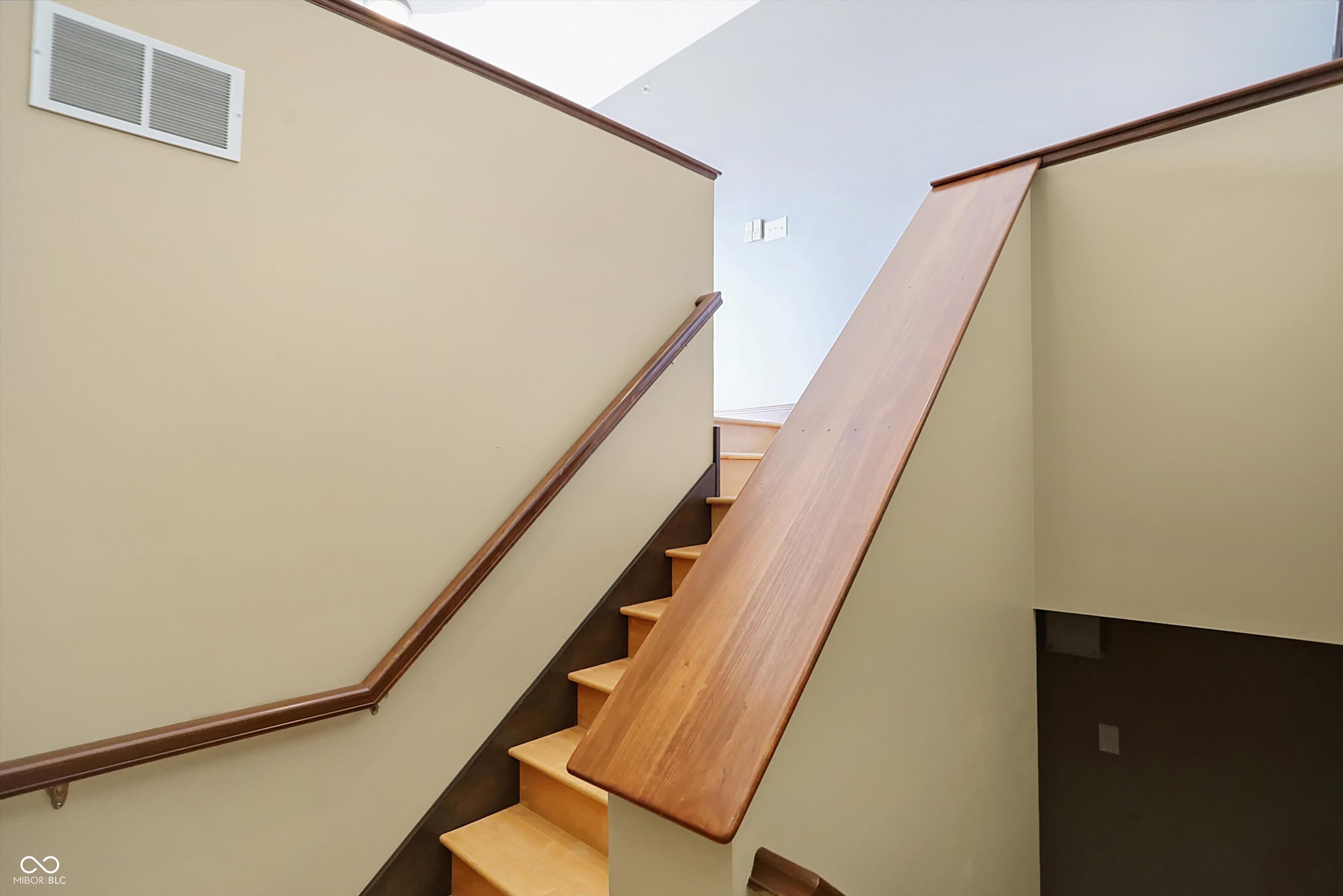 1529 N Alabama Street Unit: C