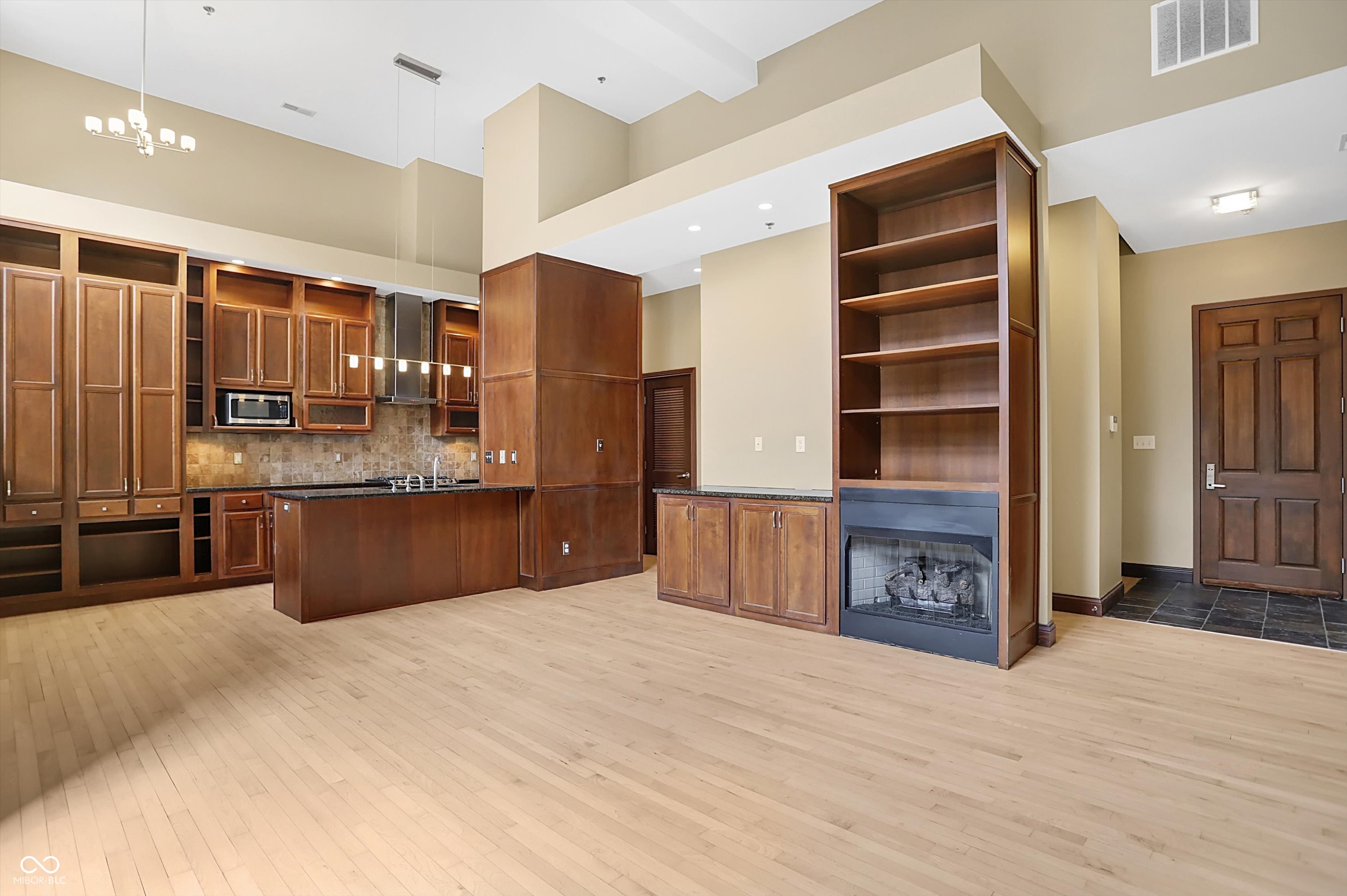 1529 N Alabama Street Unit: C