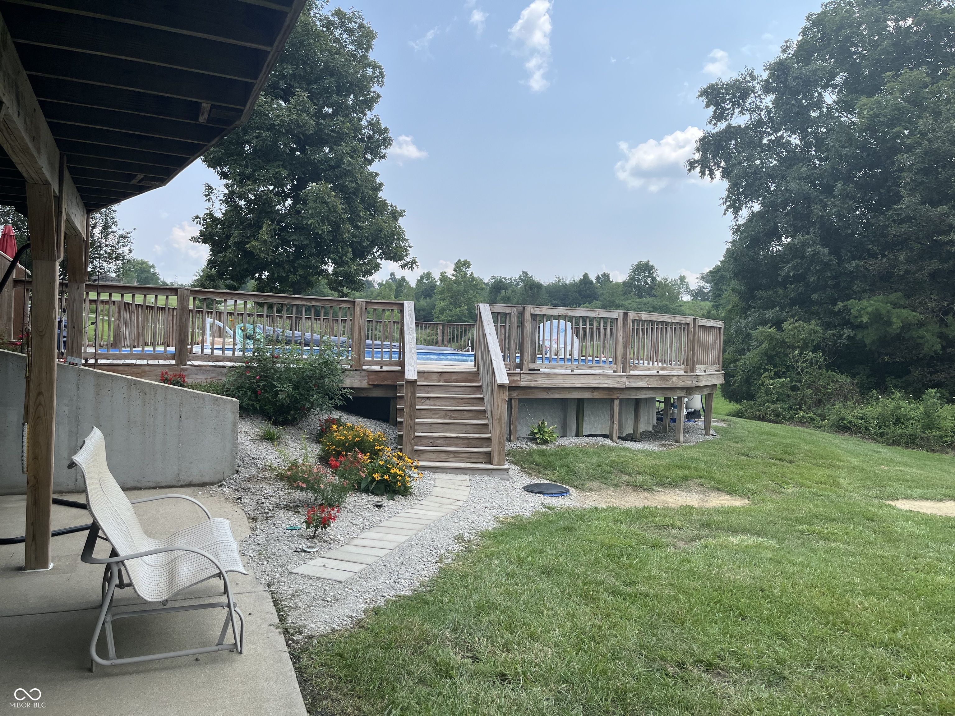 2011 Cedar Creek Drive