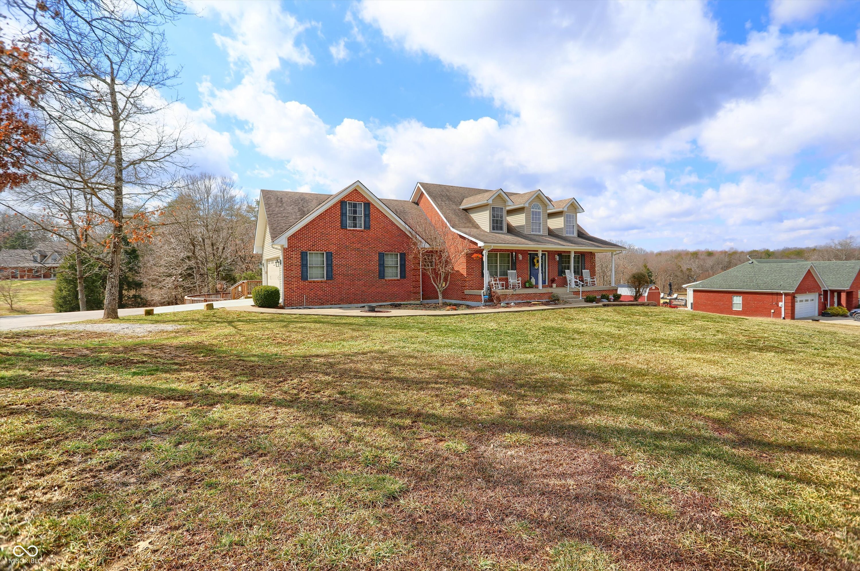 2011 Cedar Creek Drive