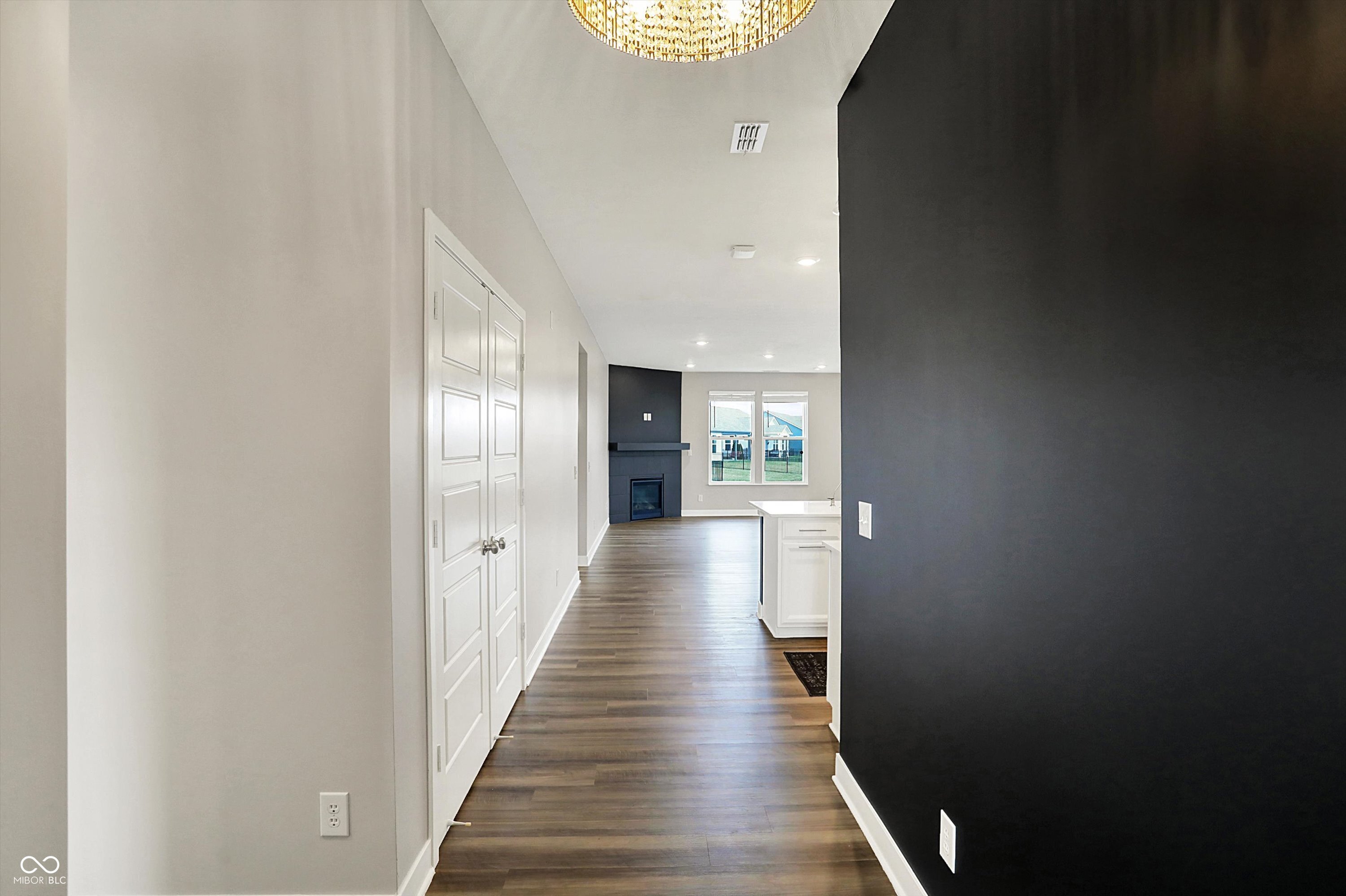 3844 Albert Lane
