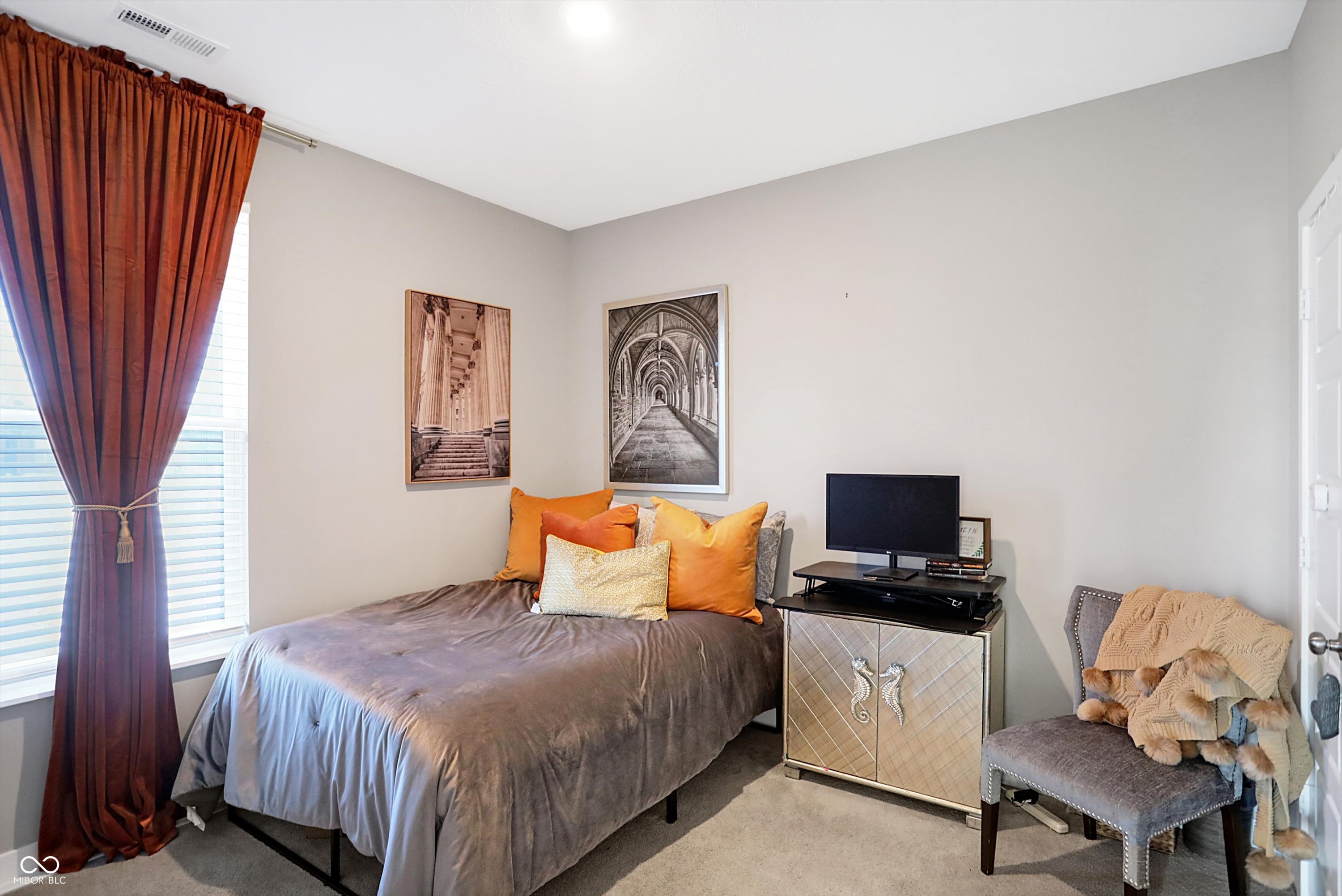3844 Albert Lane