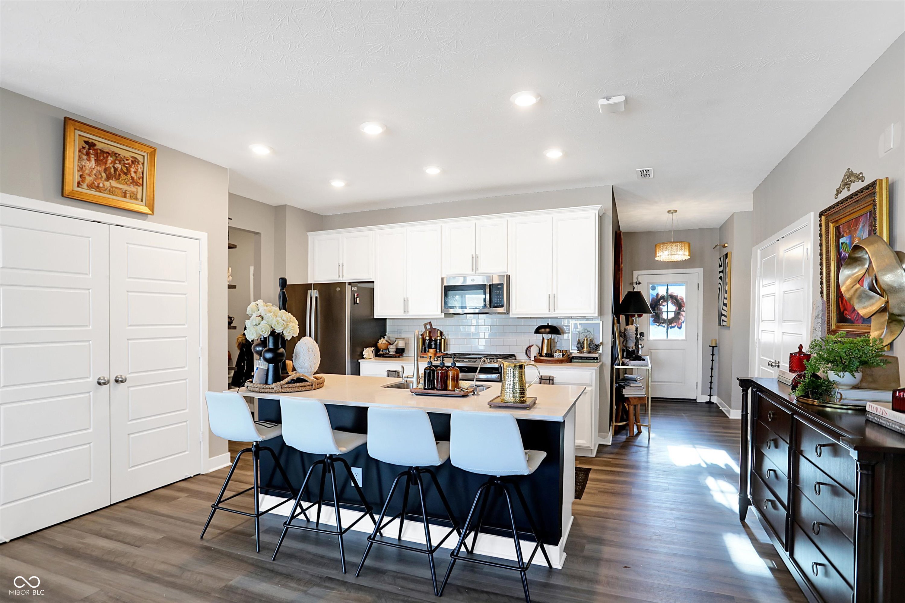 3844 Albert Lane