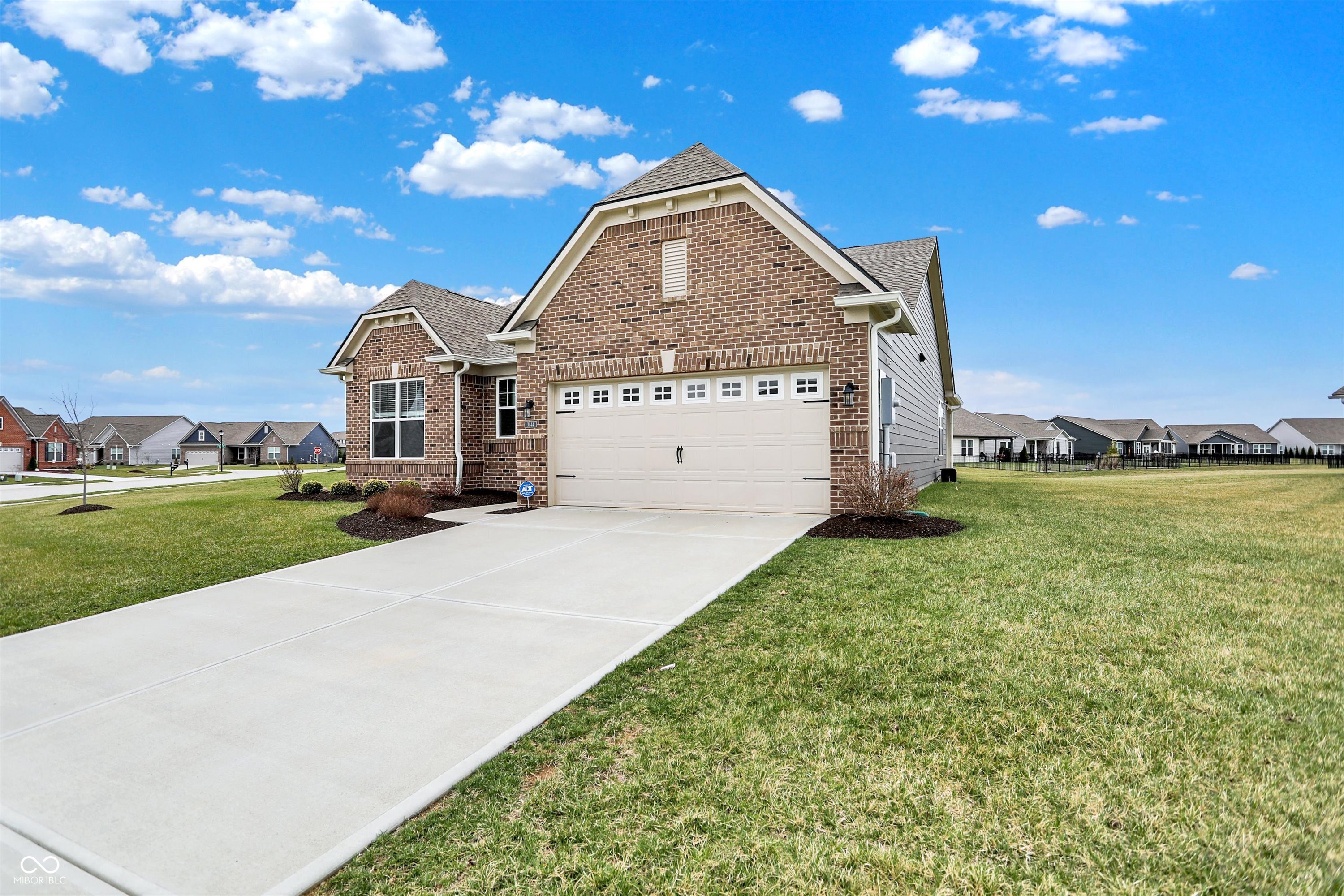 3844 Albert Lane