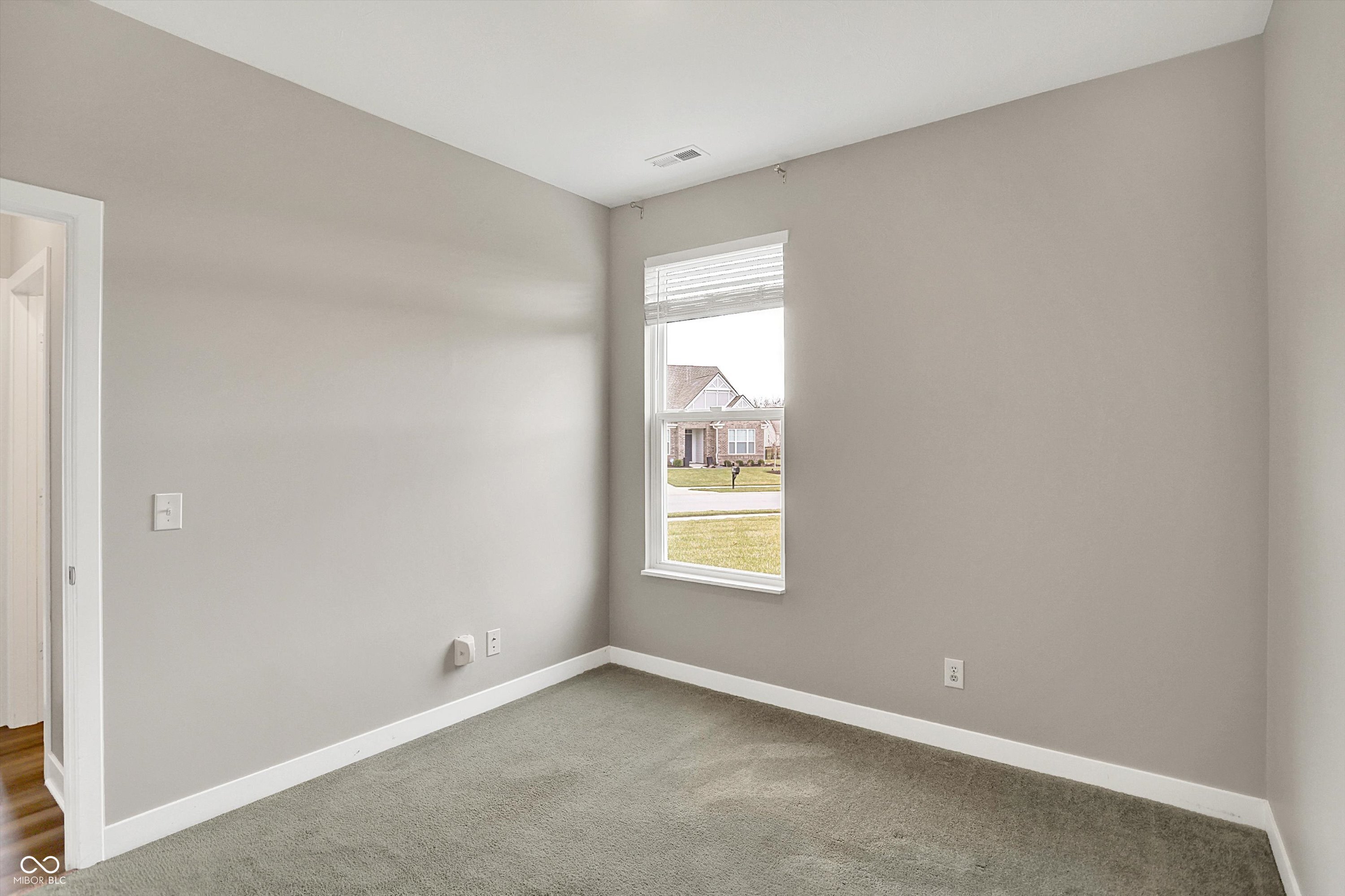 3844 Albert Lane